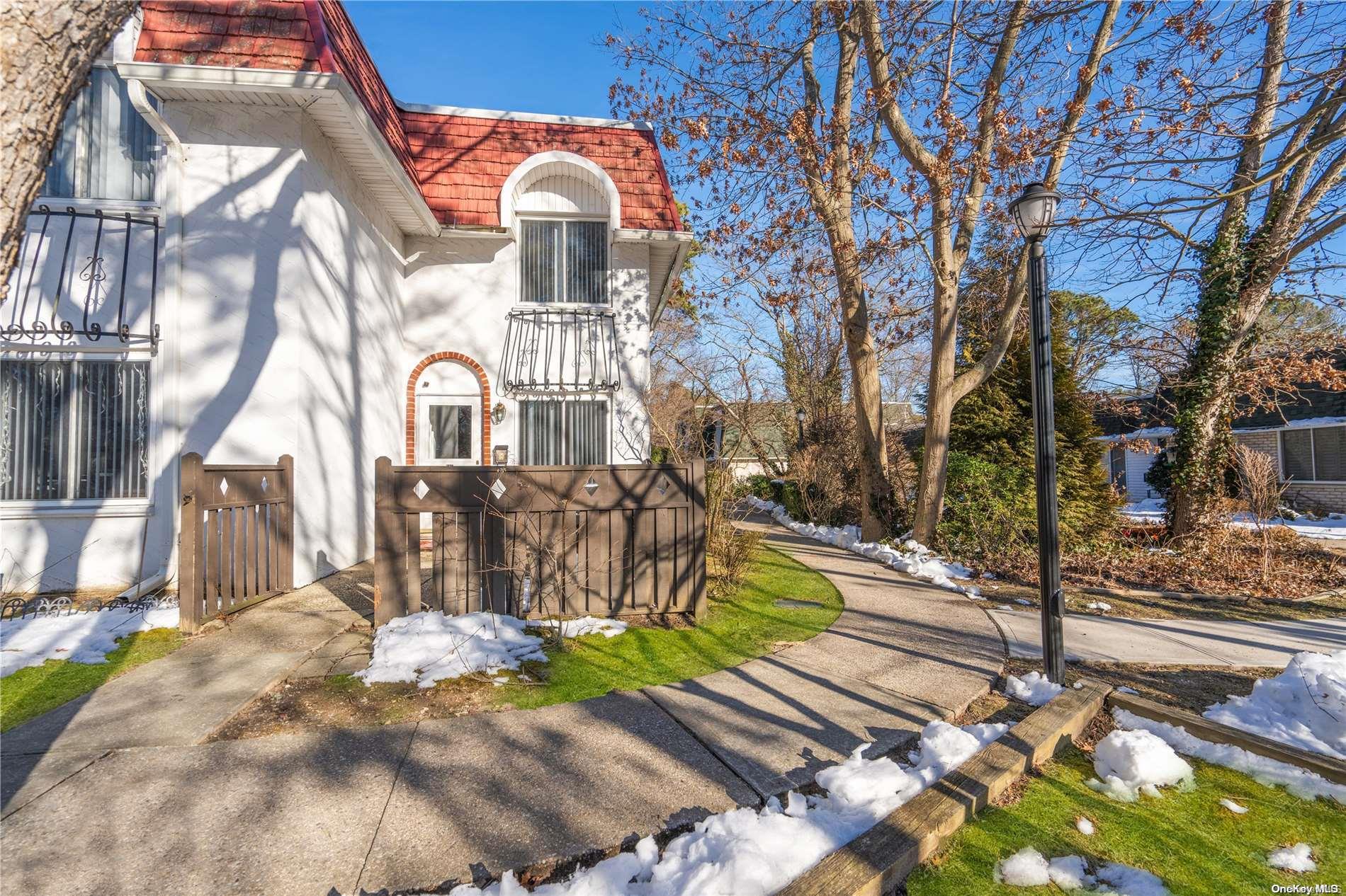 695 Blue Ridge Drive Unit: 695