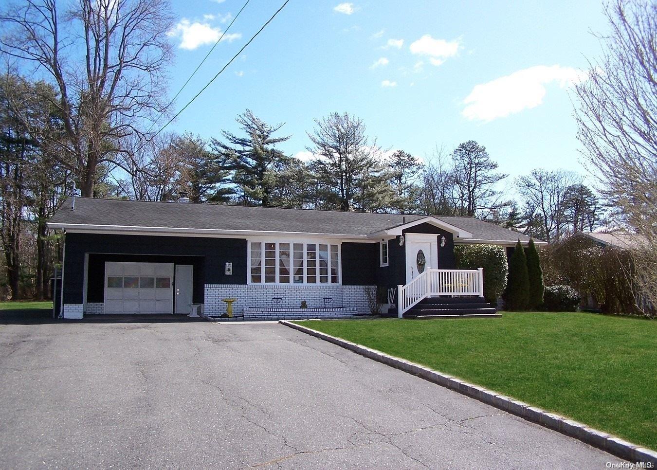 165 Patchogue Yaphank Road