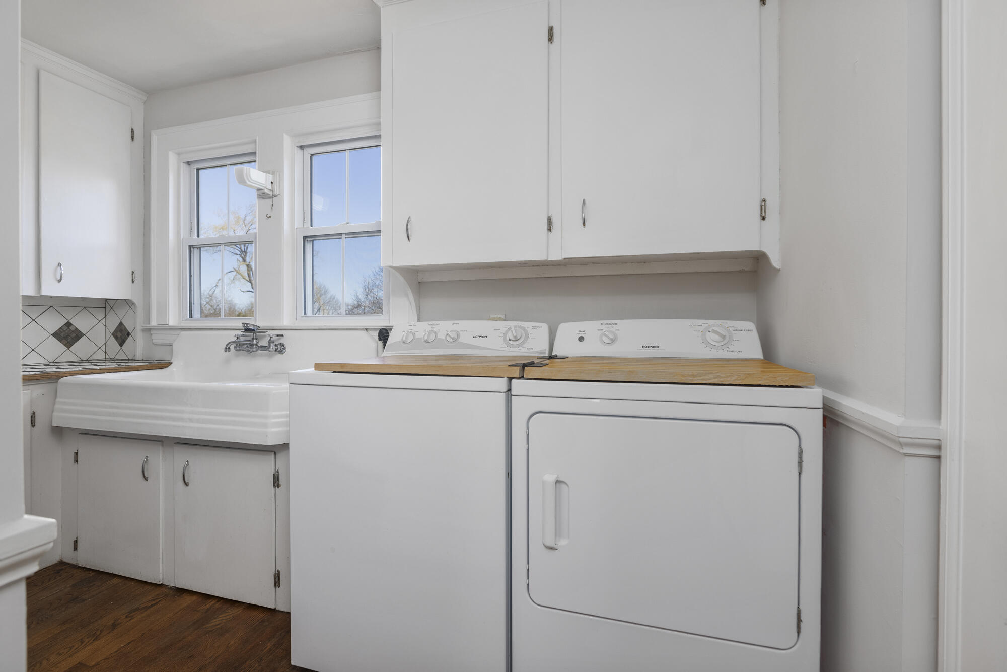 14 Brookside Avenue
