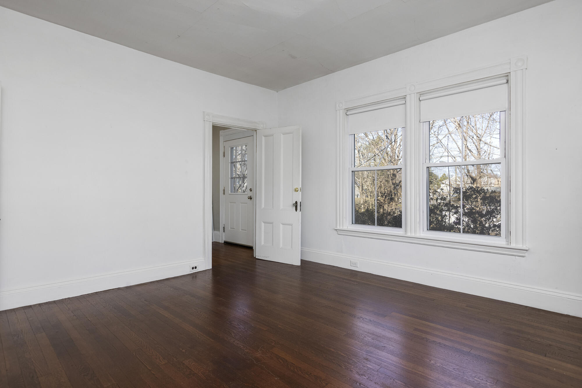 14 Brookside Avenue