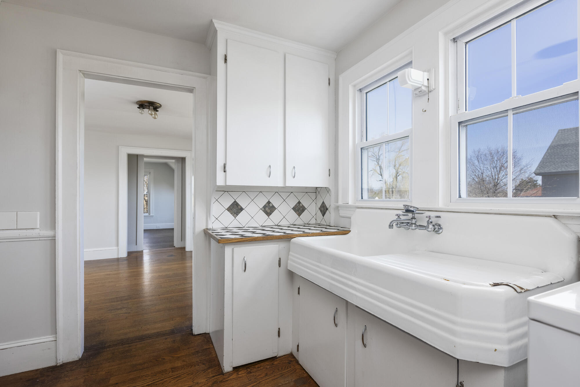 14 Brookside Avenue