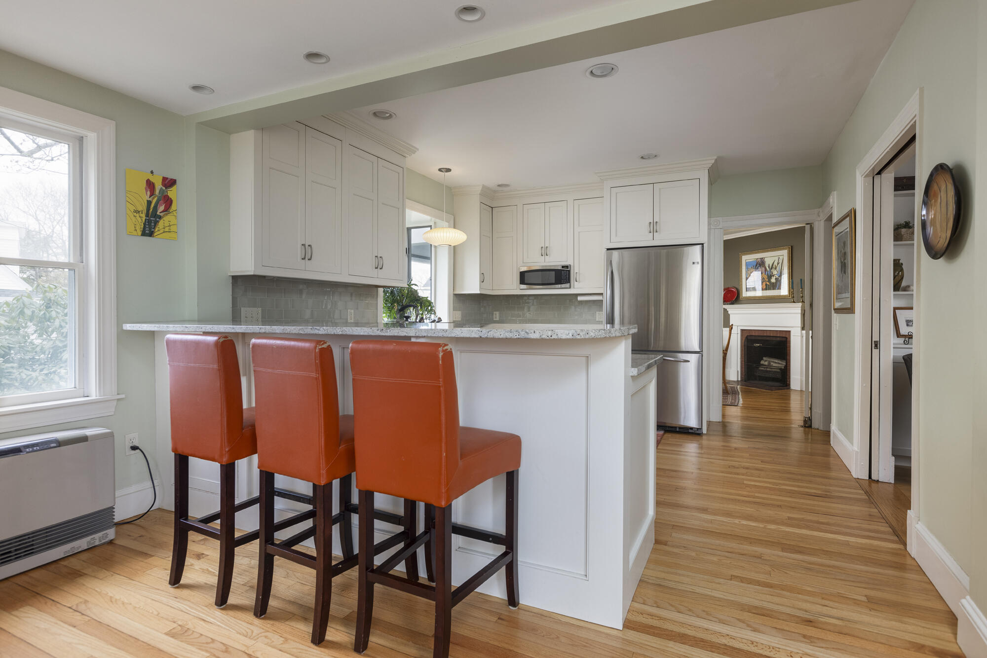 9 Forest Road