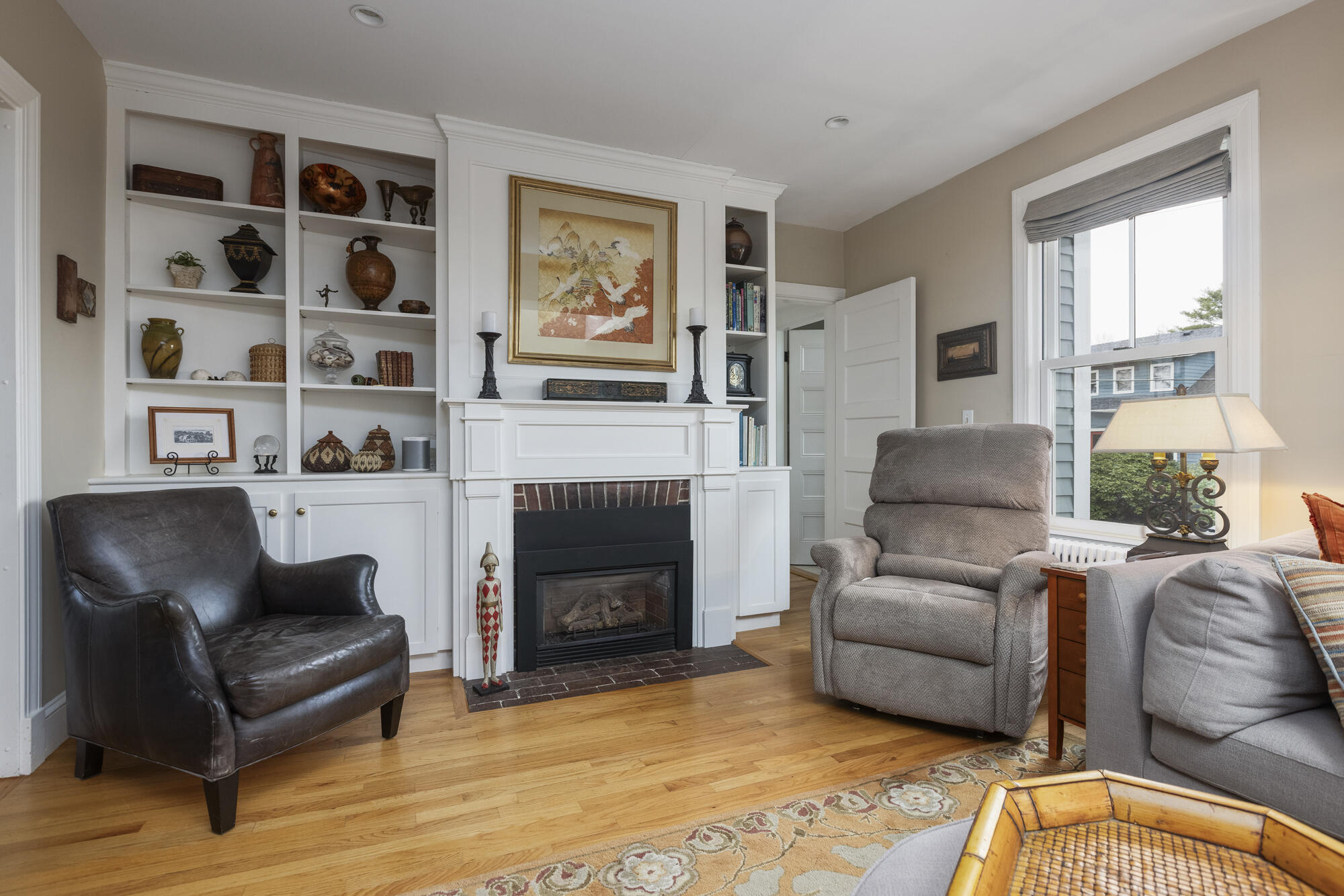9 Forest Road