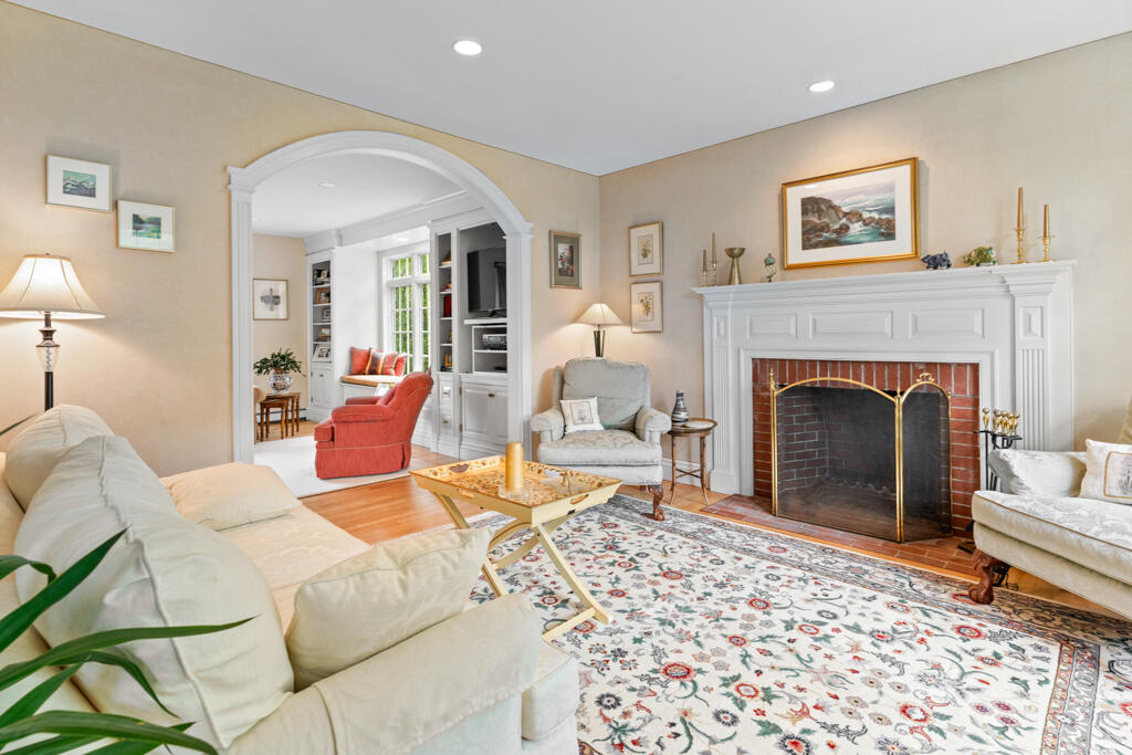 52 Whispering Pines Drive