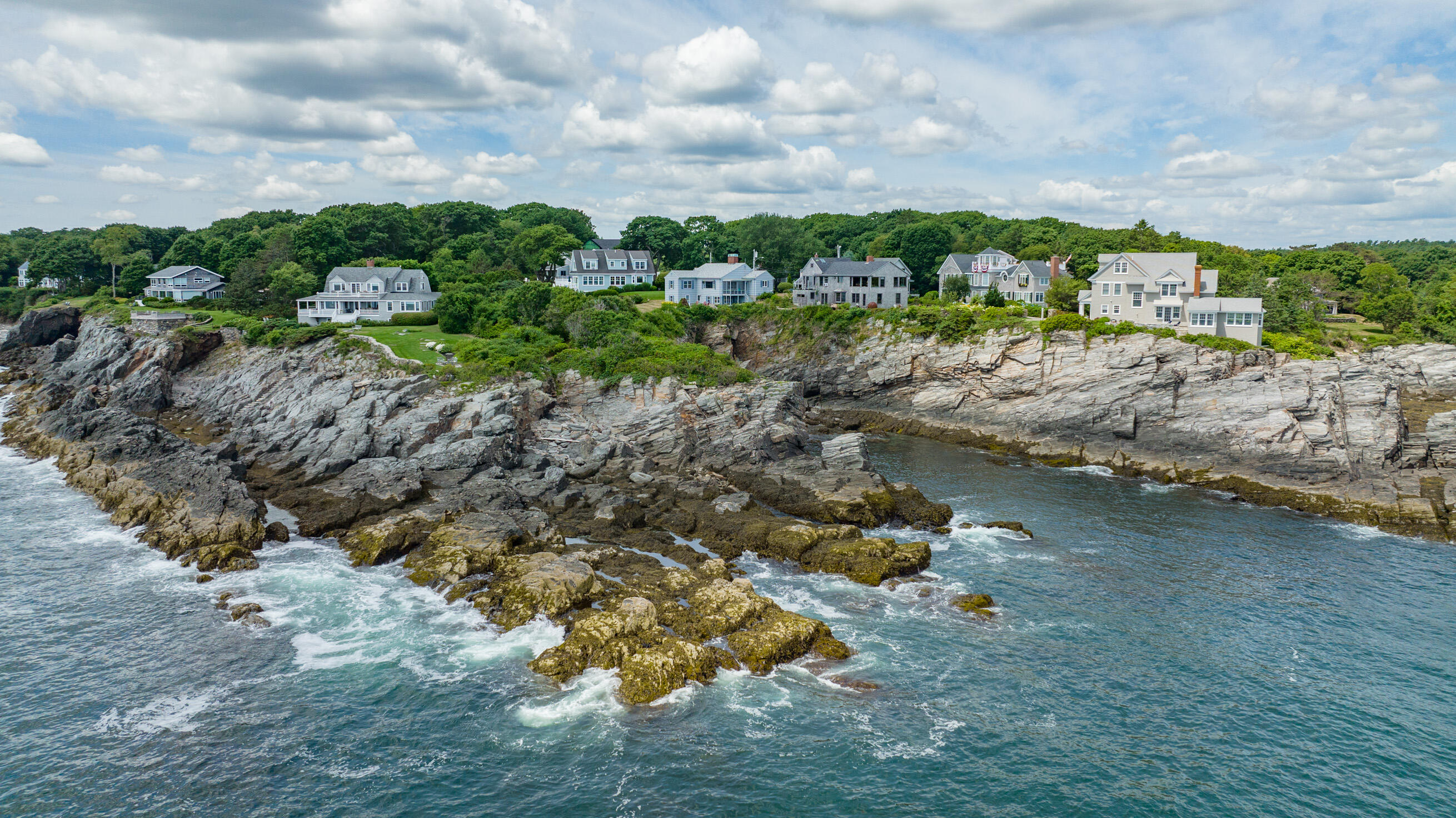 17 Smugglers Cove Road