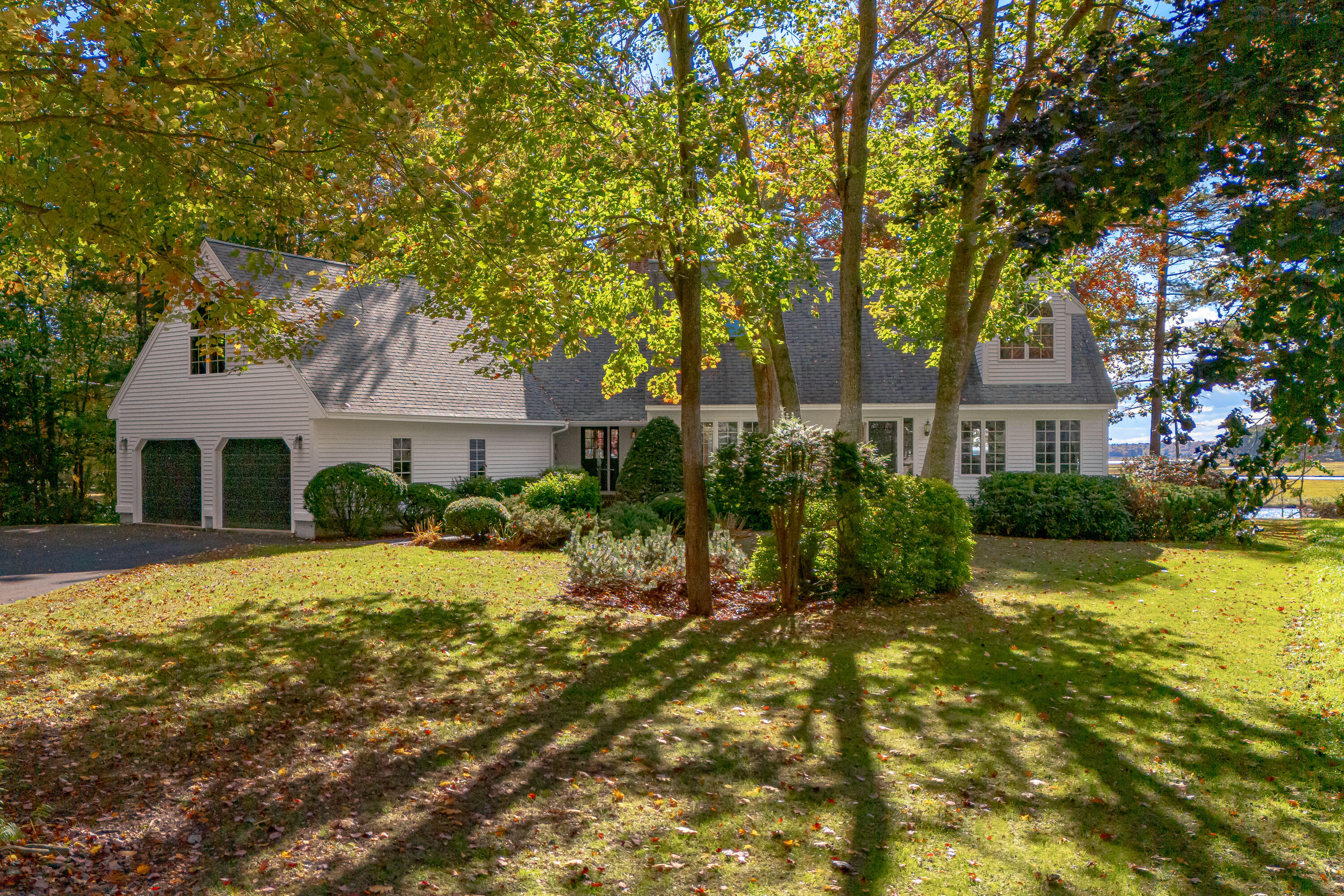 44 Horseshoe Drive