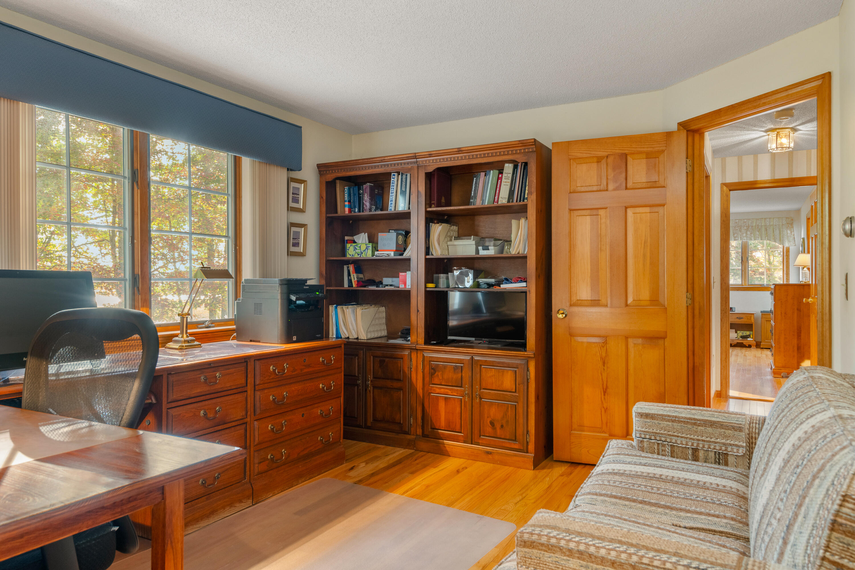 44 Horseshoe Drive