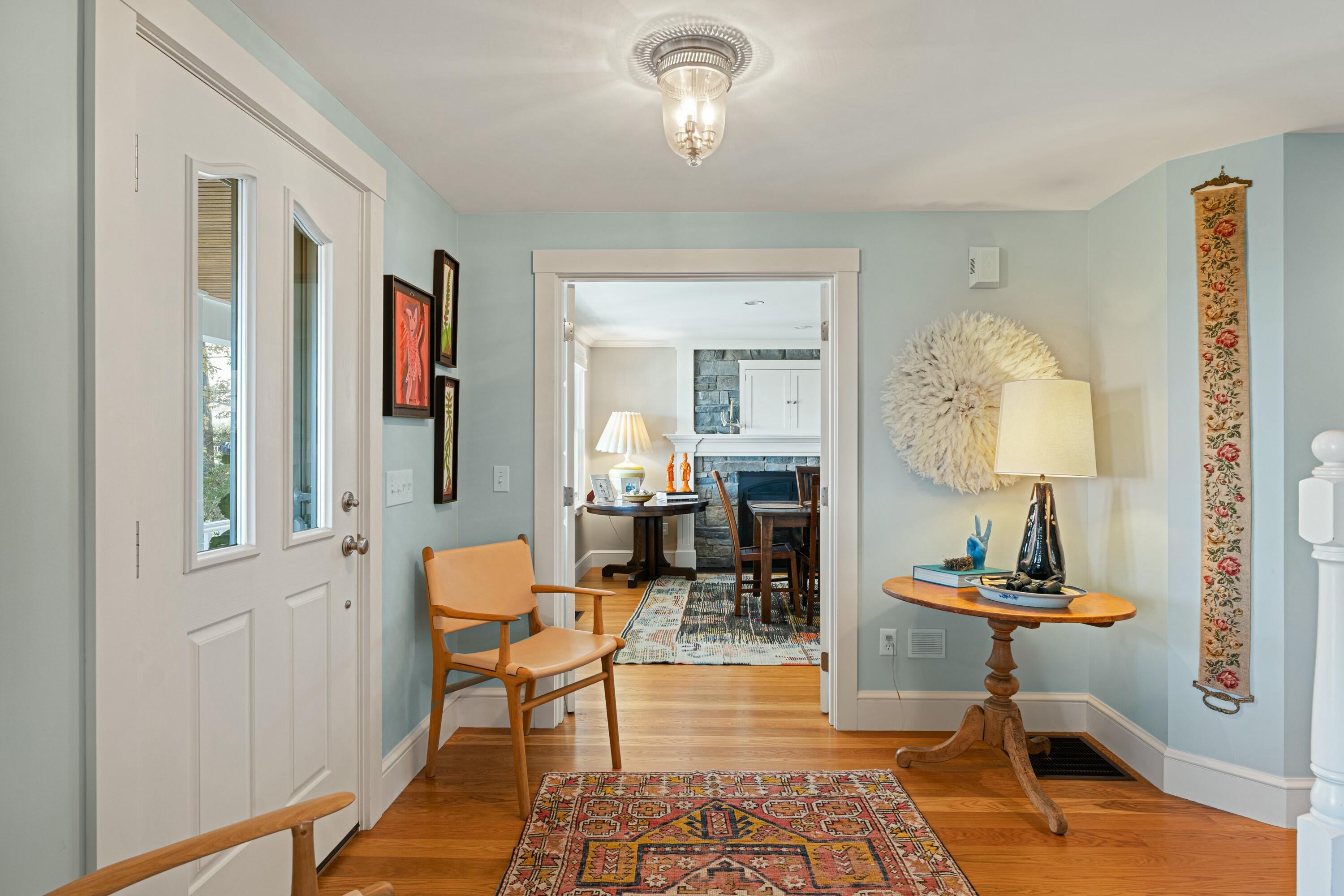 2 Oak Knoll Road