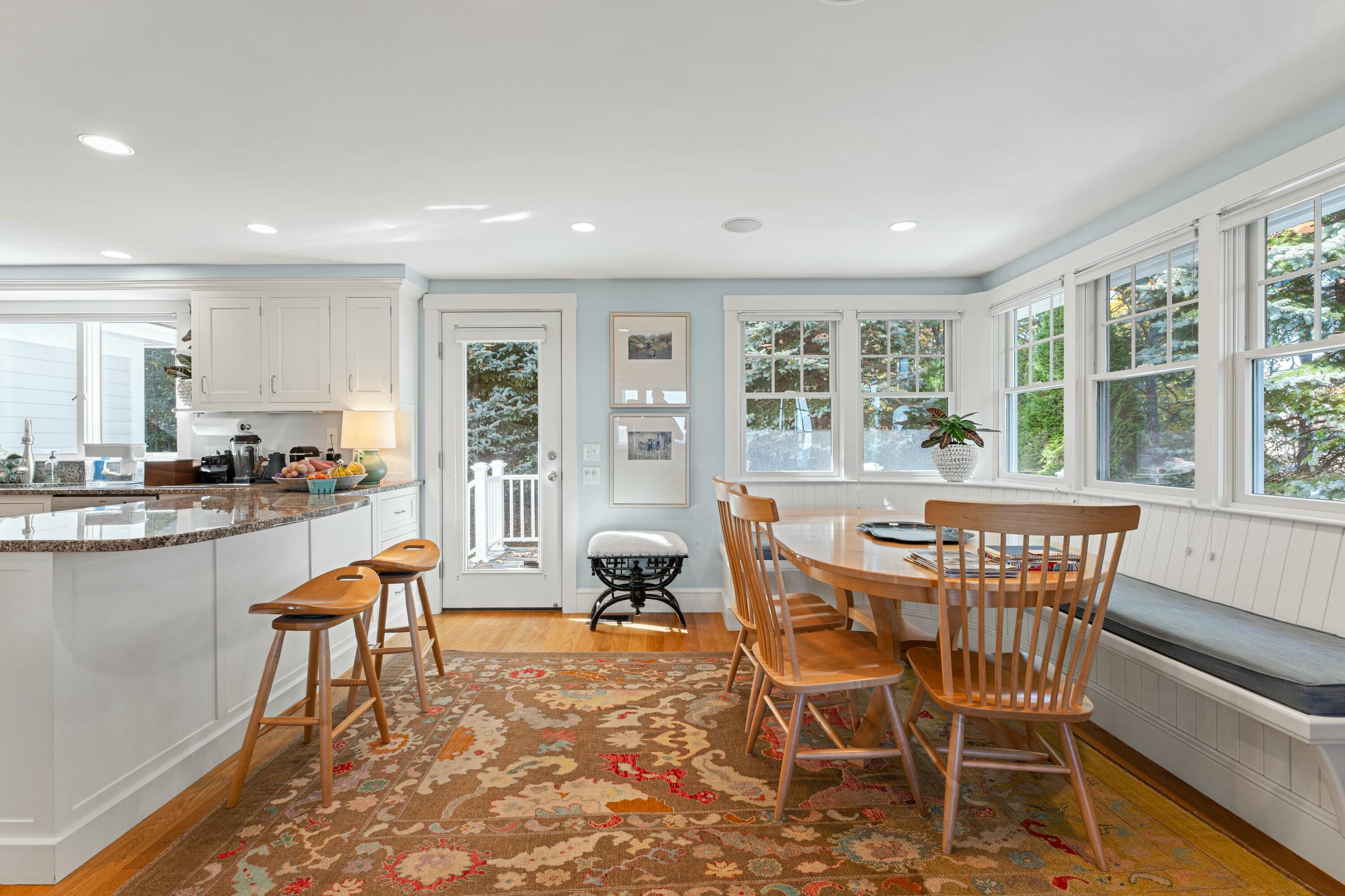 2 Oak Knoll Road