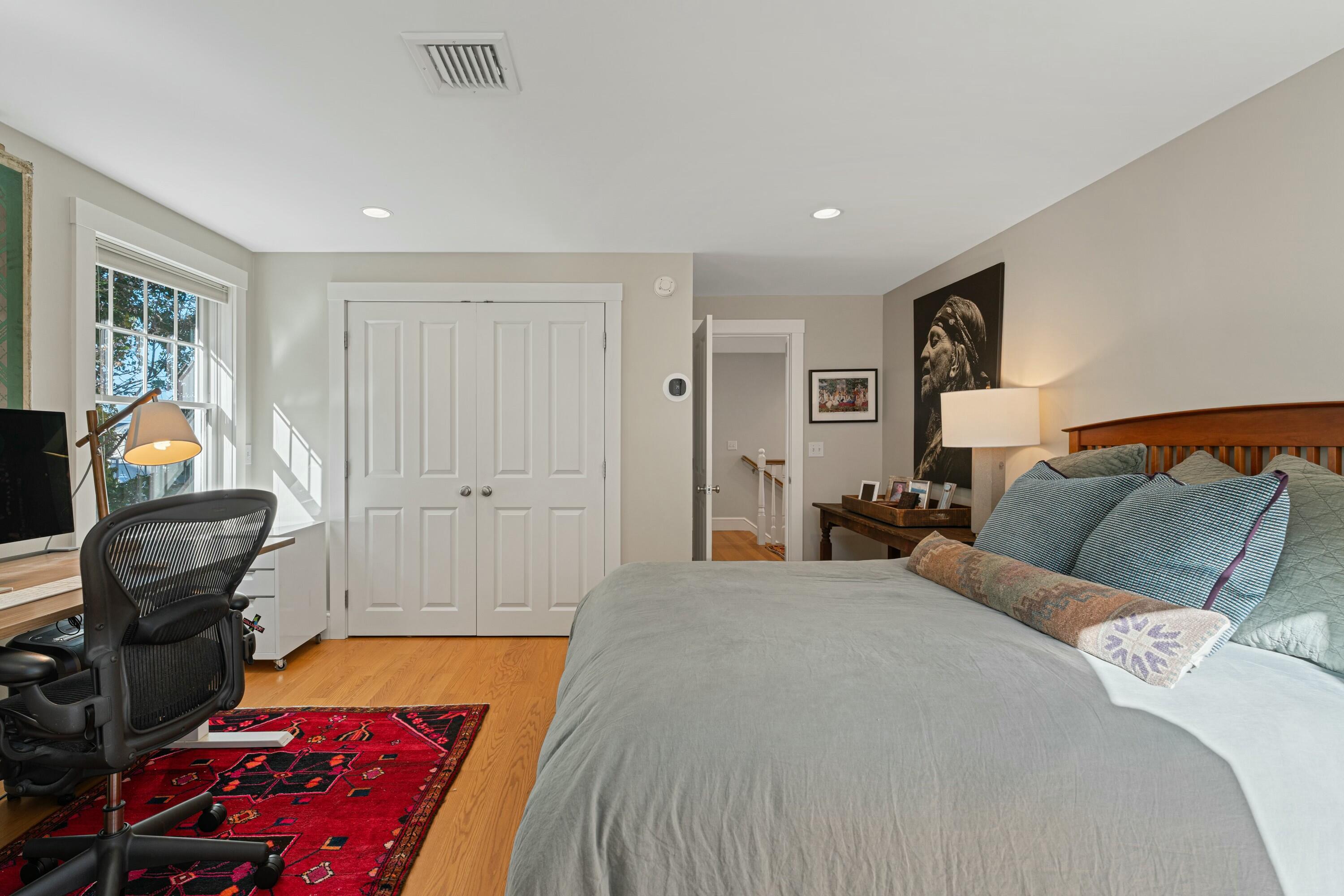 2 Oak Knoll Road