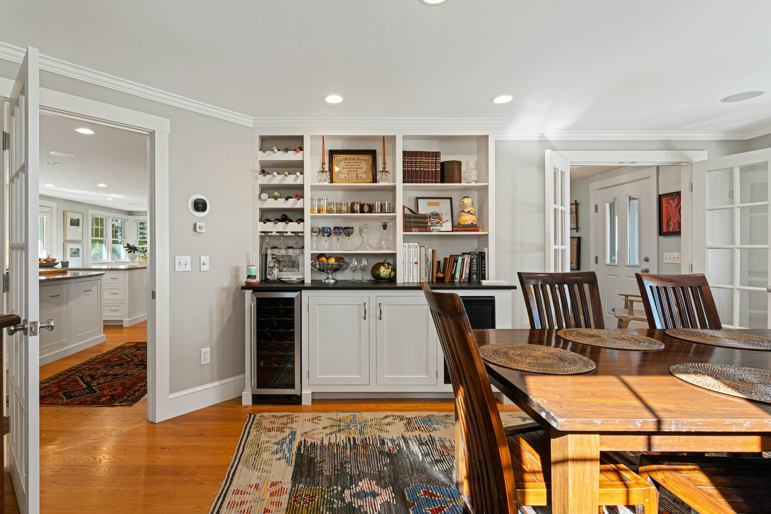 2 Oak Knoll Road