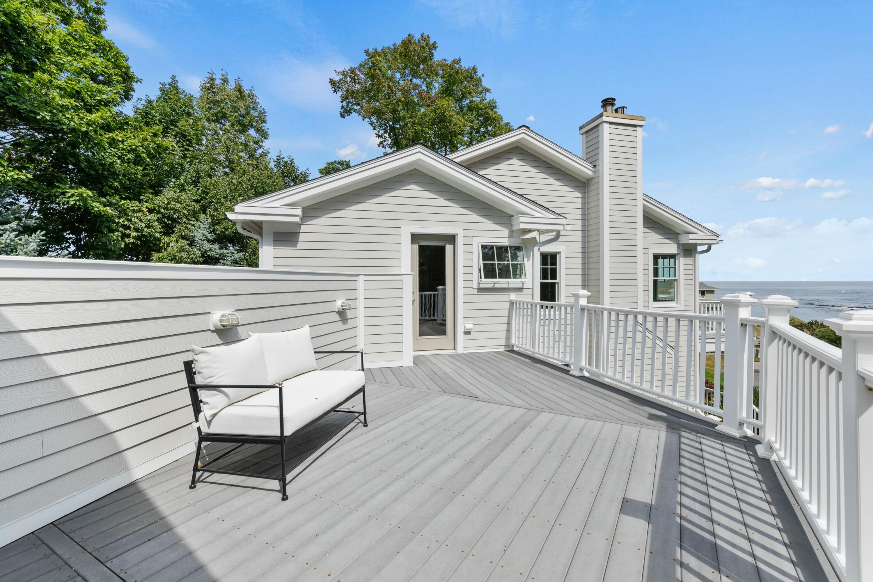 2 Oak Knoll Road