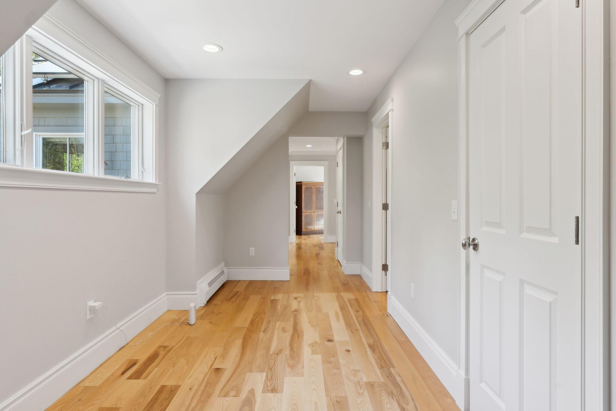 1055 Shore Road