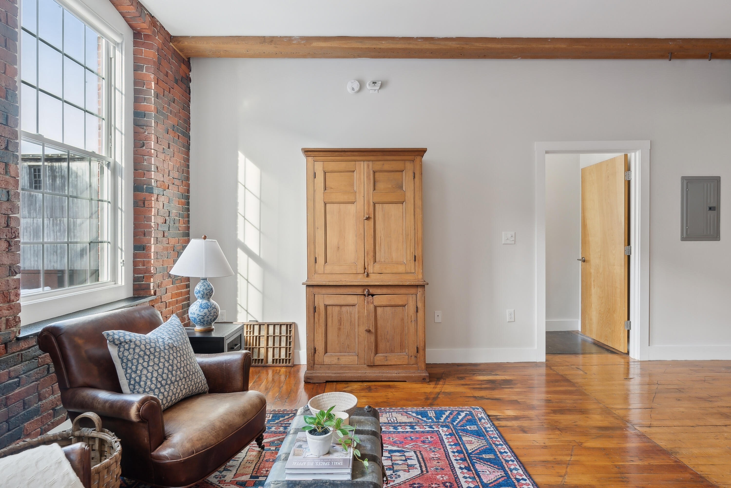 2 Main Street, 15-413