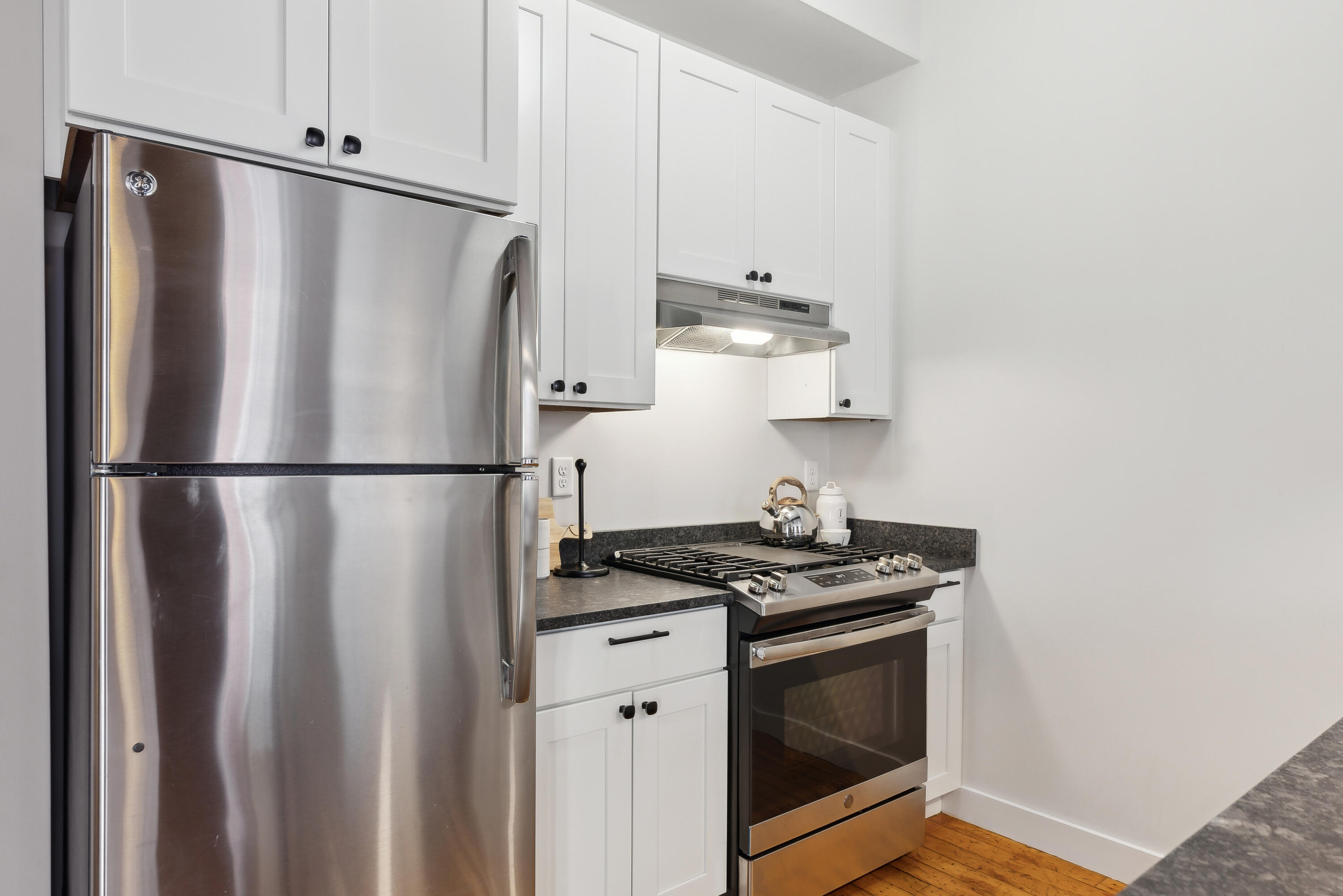 2 Main Street, 15-413