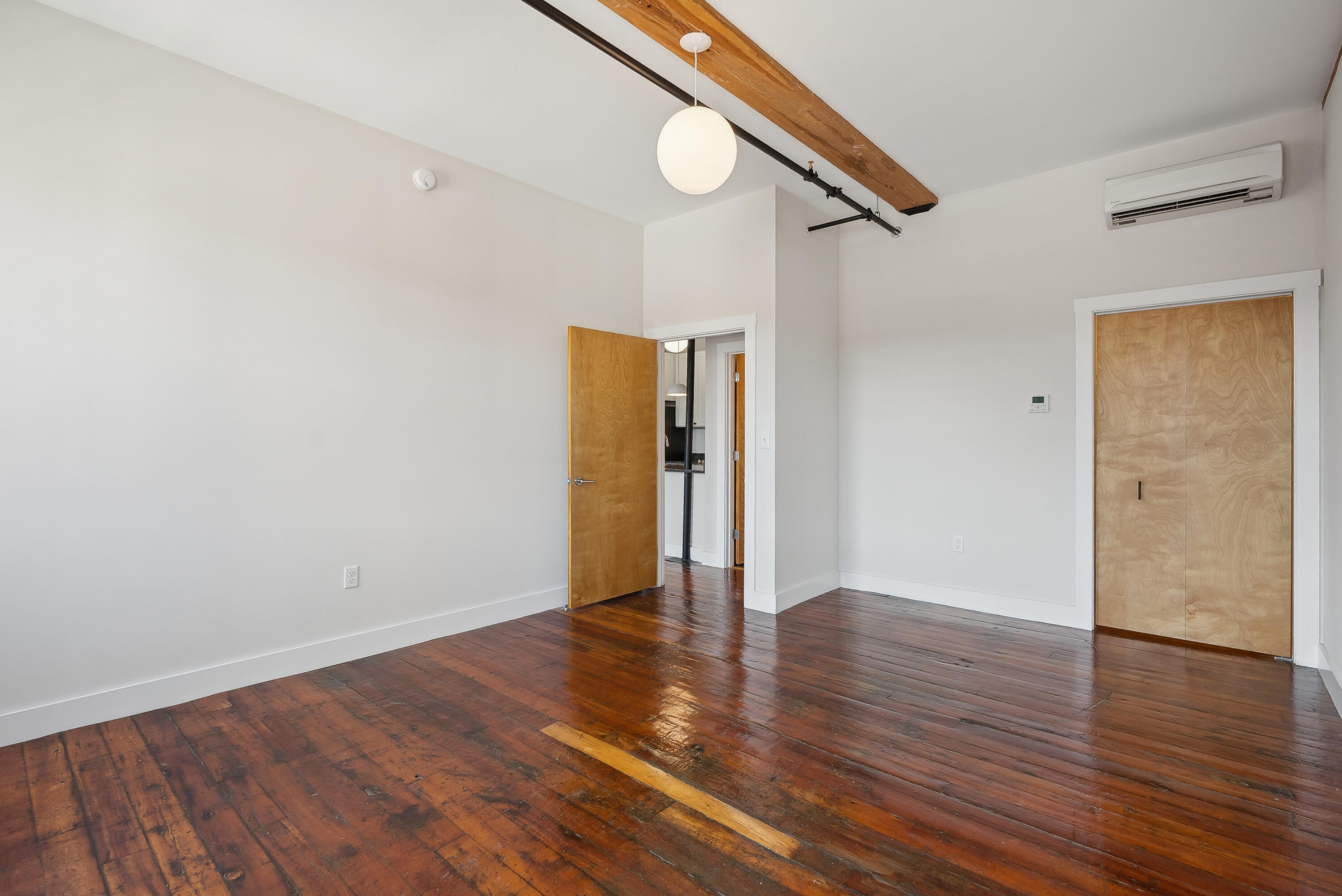 2 Main Street, 15-413