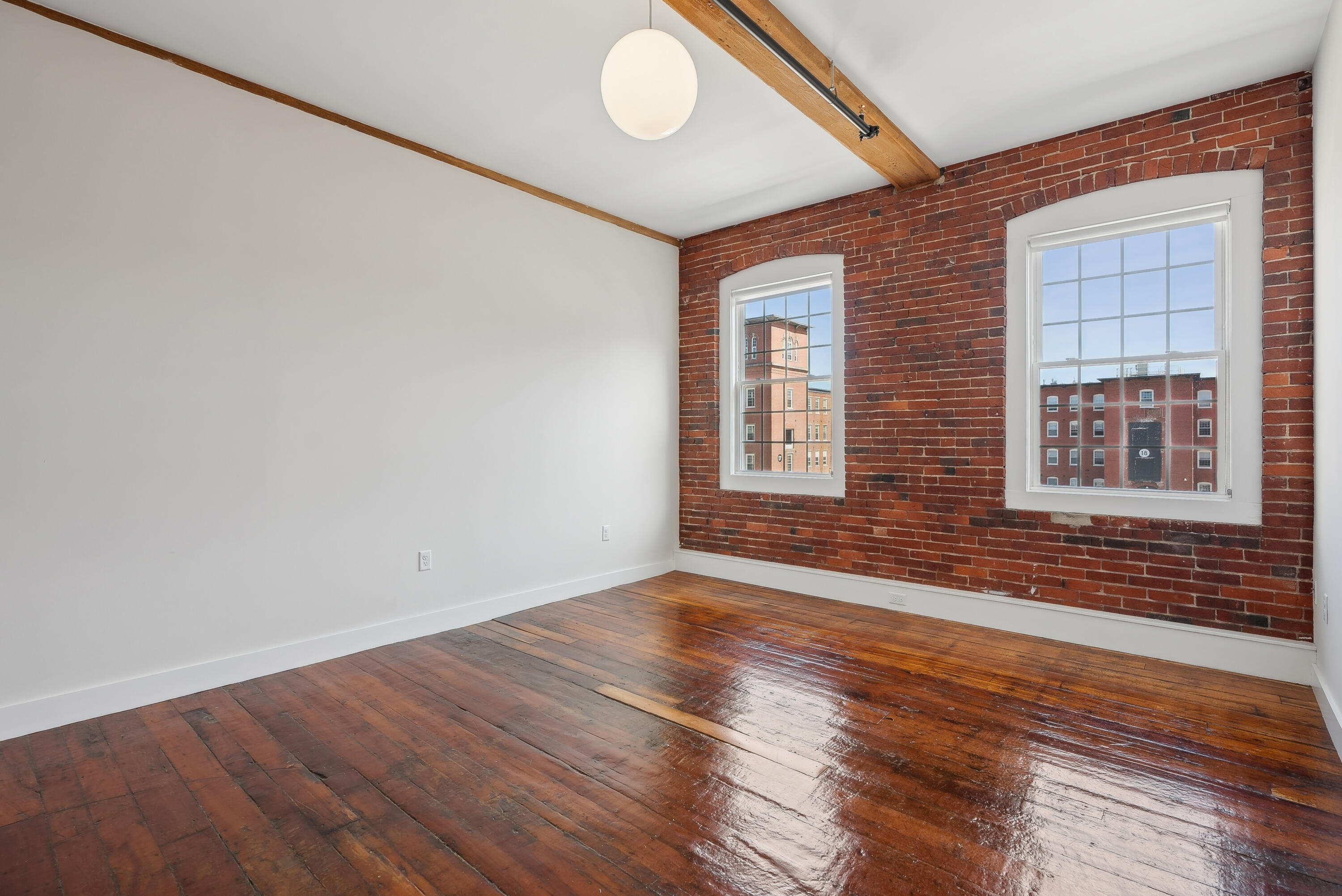 2 Main Street, 15-413