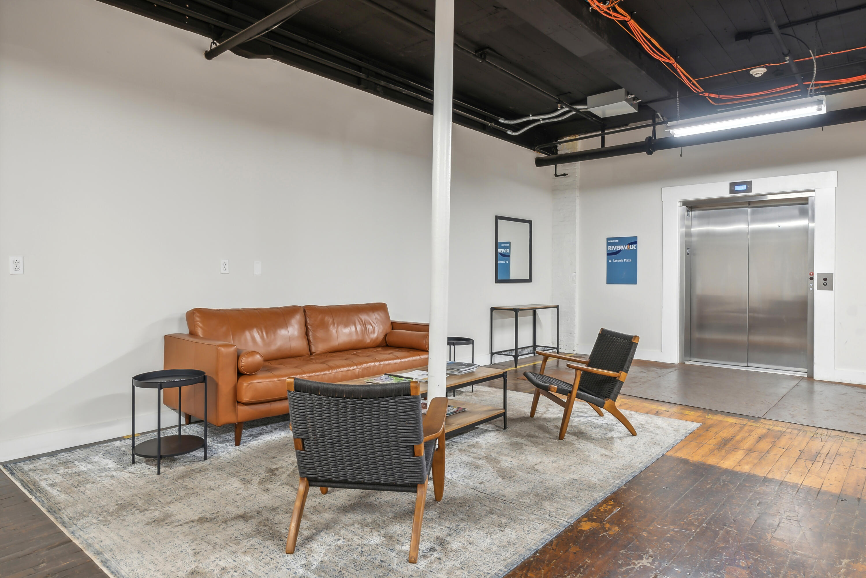 2 Main Street, 15-413