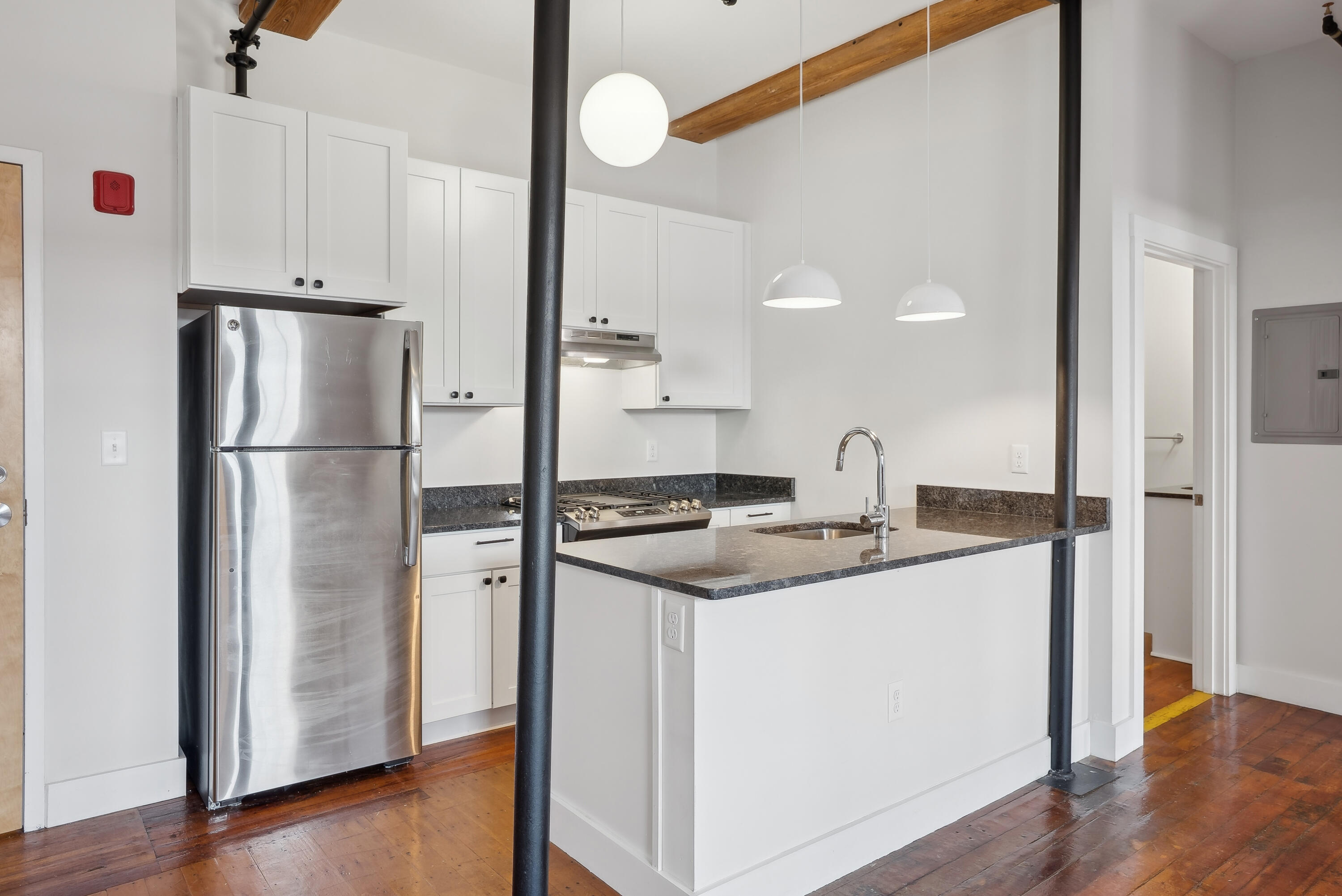 2 Main Street, 15-413