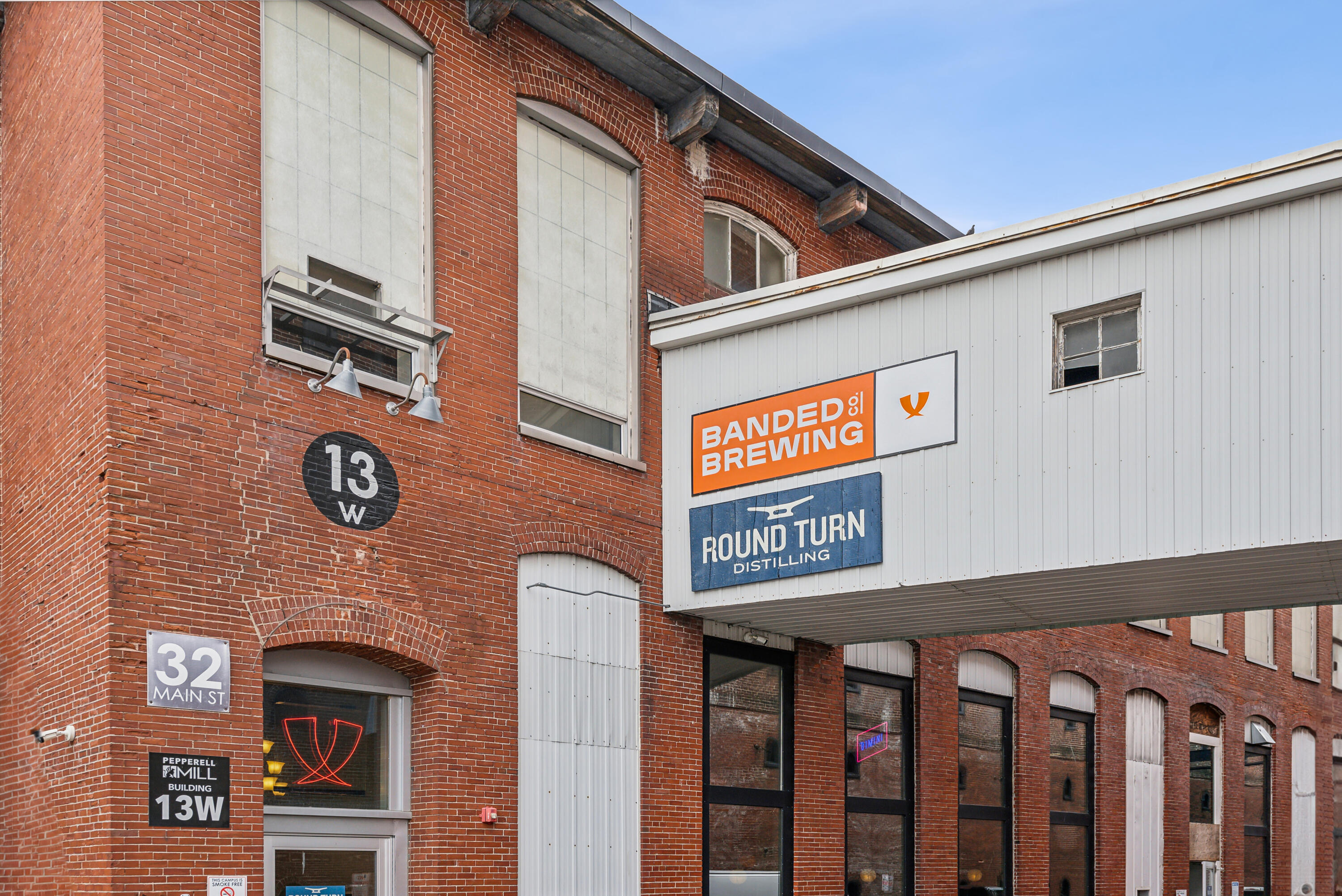 2 Main Street, 15-413