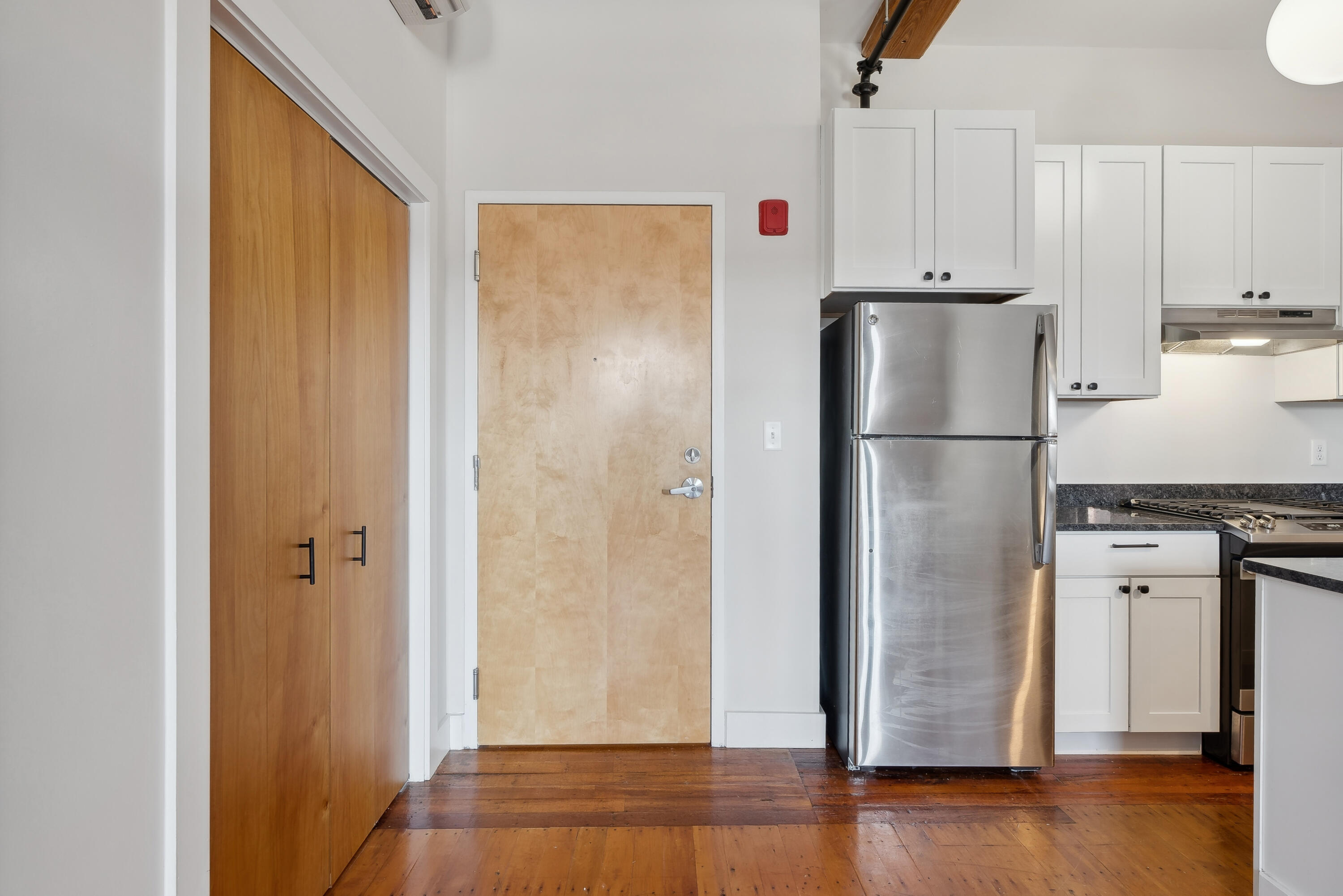 2 Main Street, 15-413