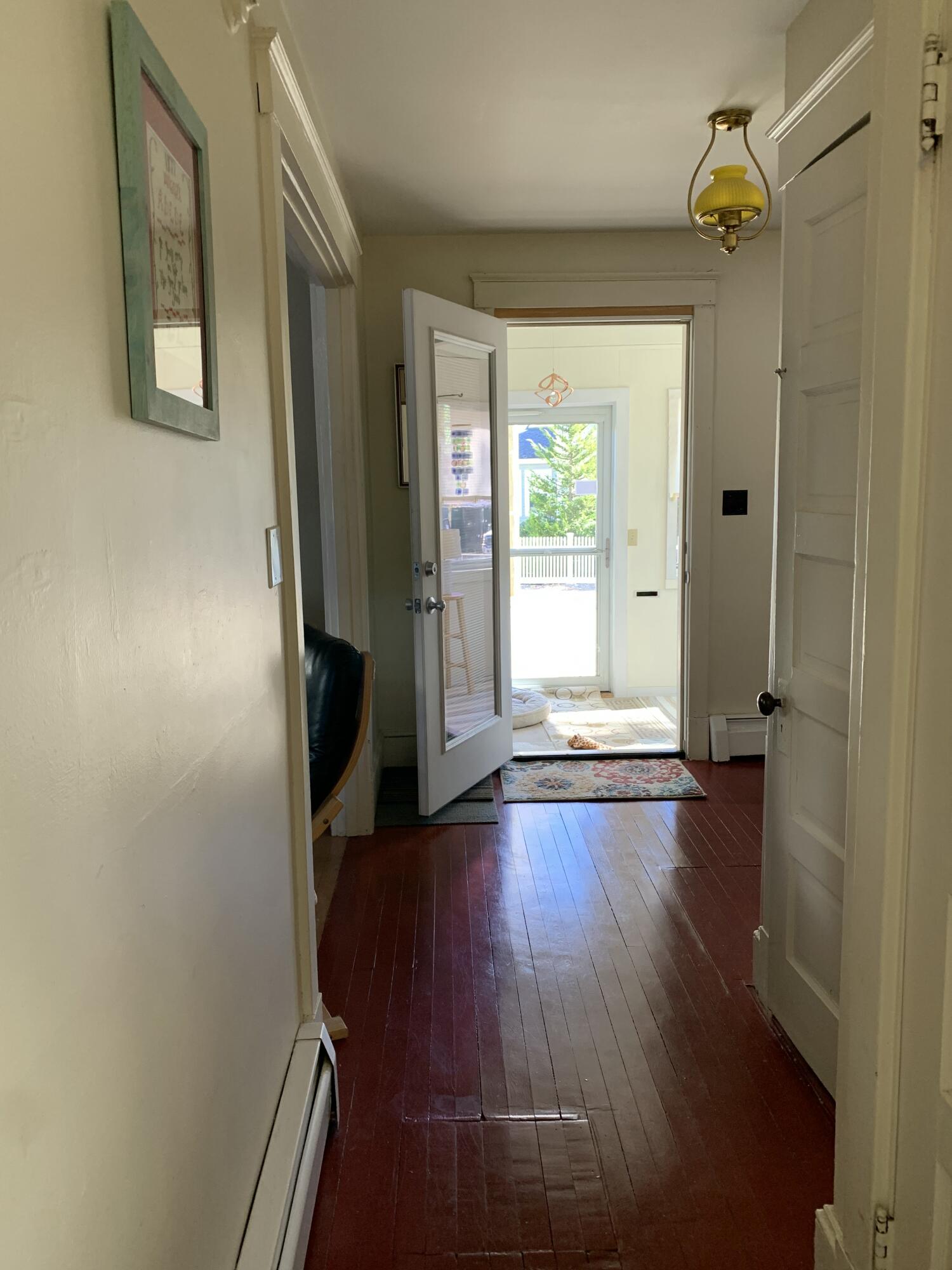 553 Sawyer Street