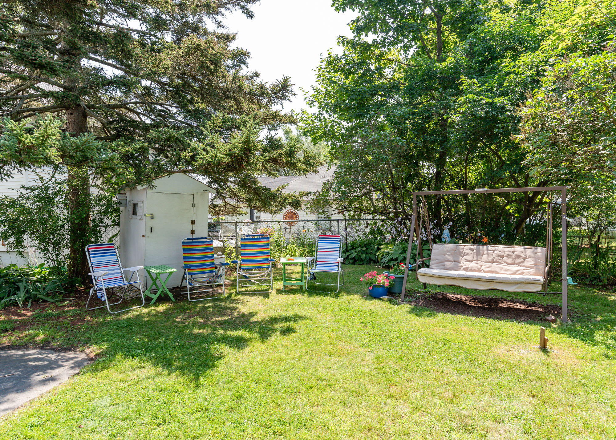 553 Sawyer Street