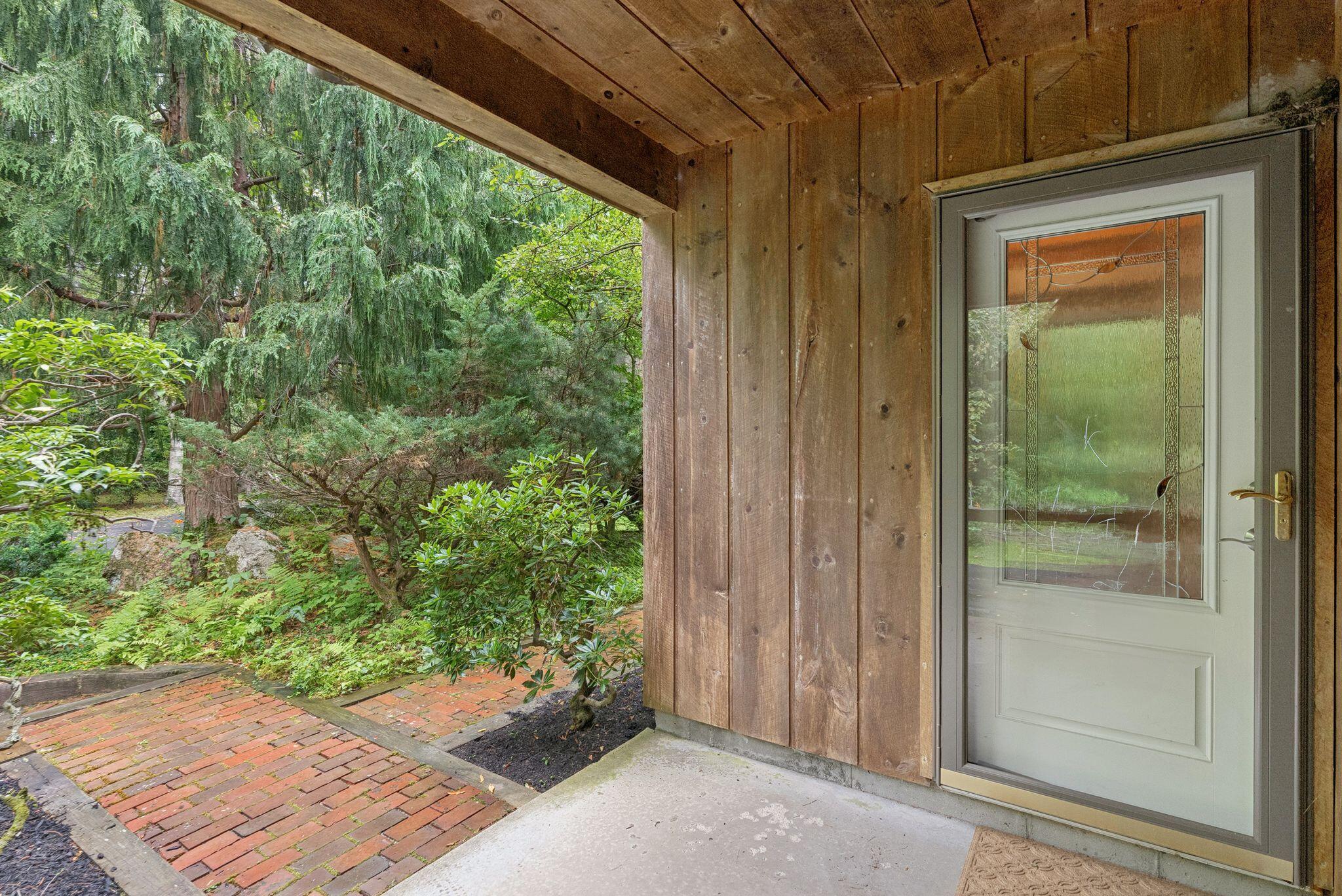 3 Landing Woods Lane