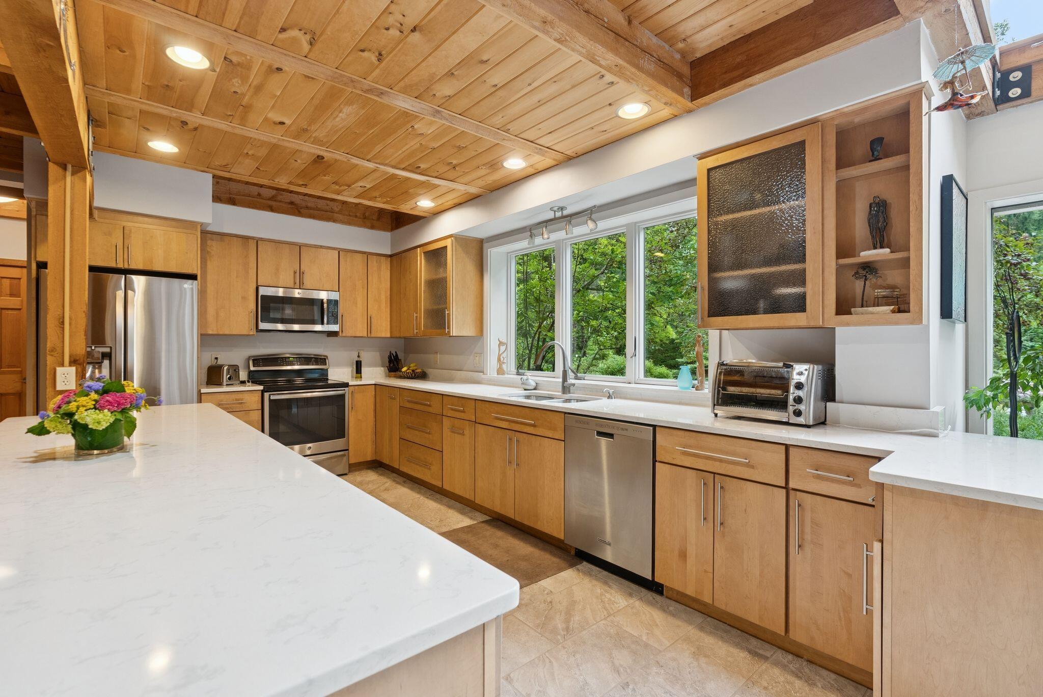 3 Landing Woods Lane