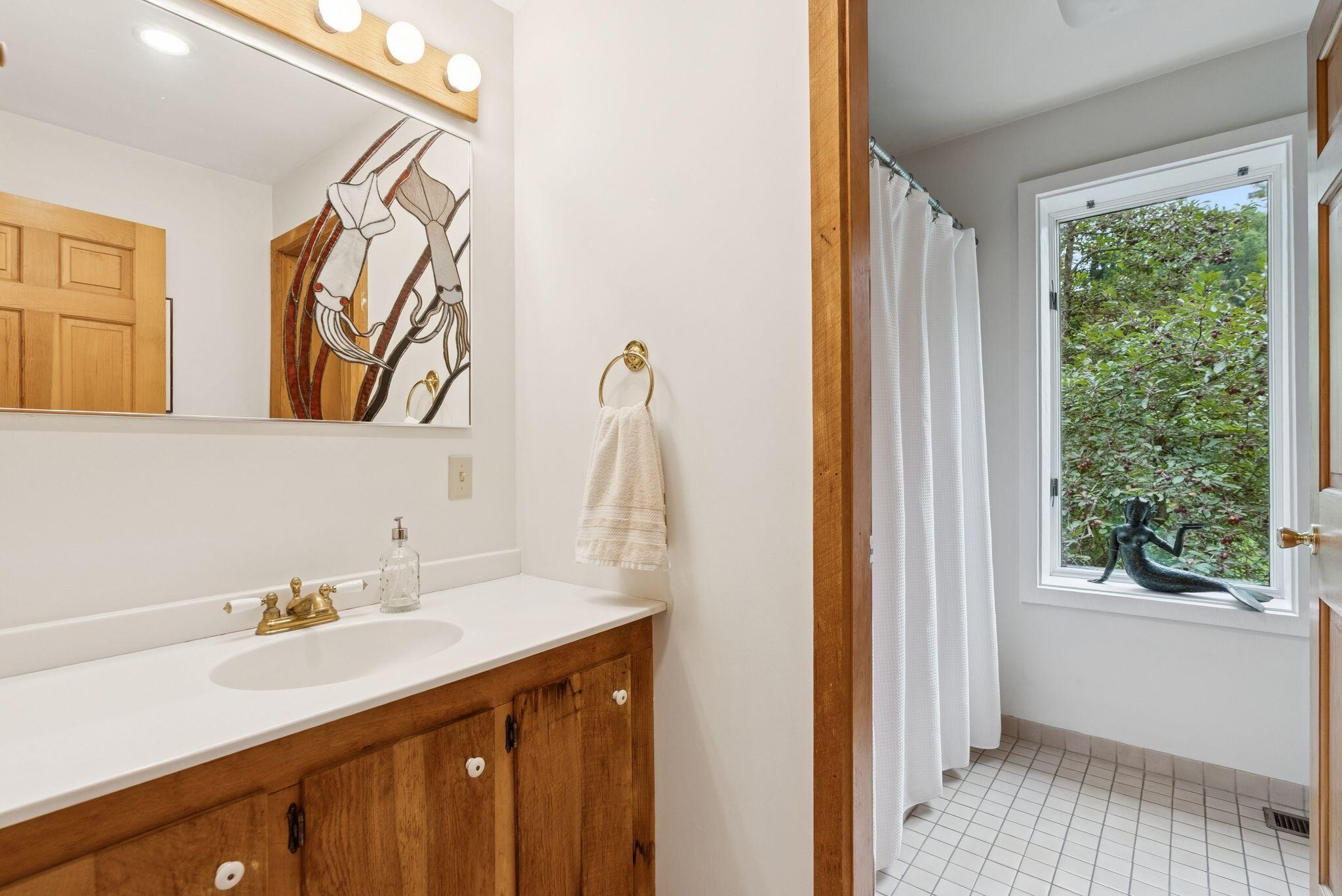 3 Landing Woods Lane