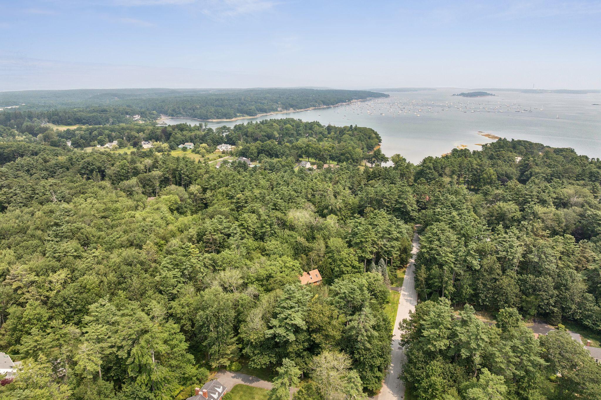 3 Landing Woods Lane