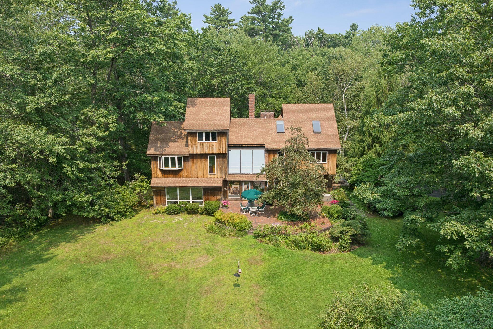 3 Landing Woods Lane