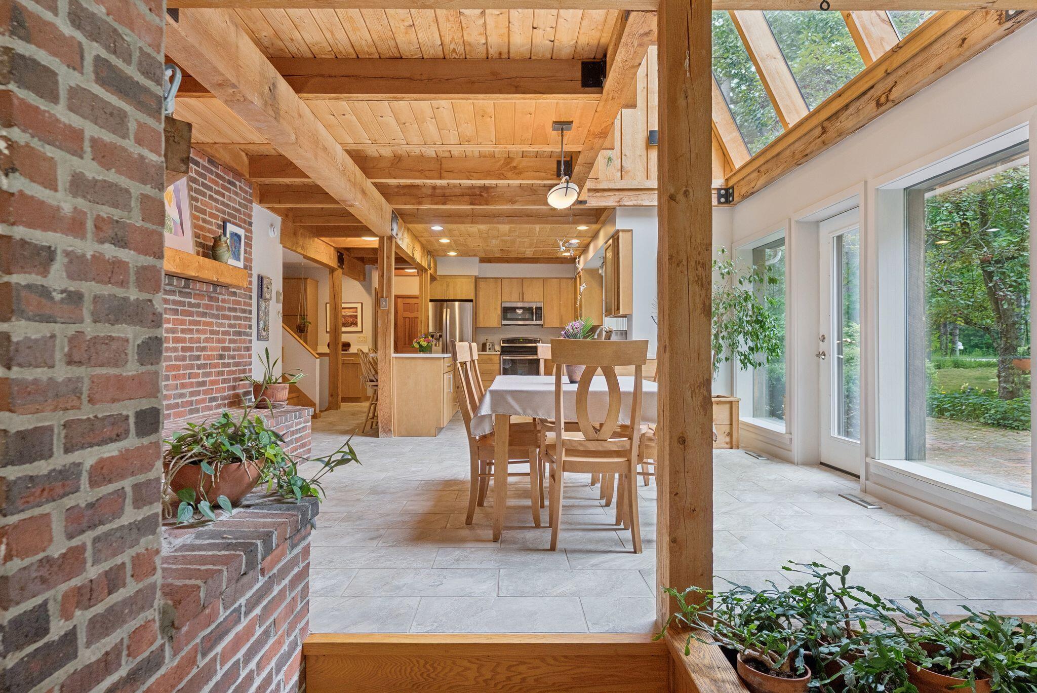 3 Landing Woods Lane