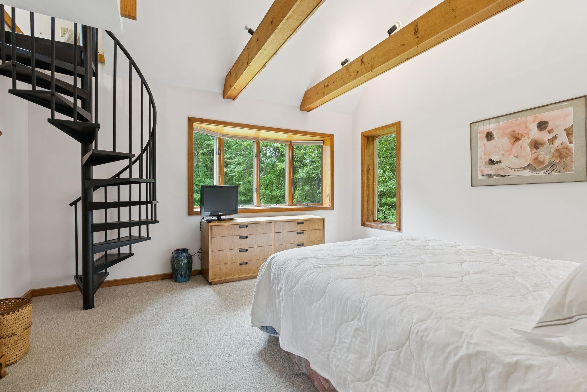 3 Landing Woods Lane