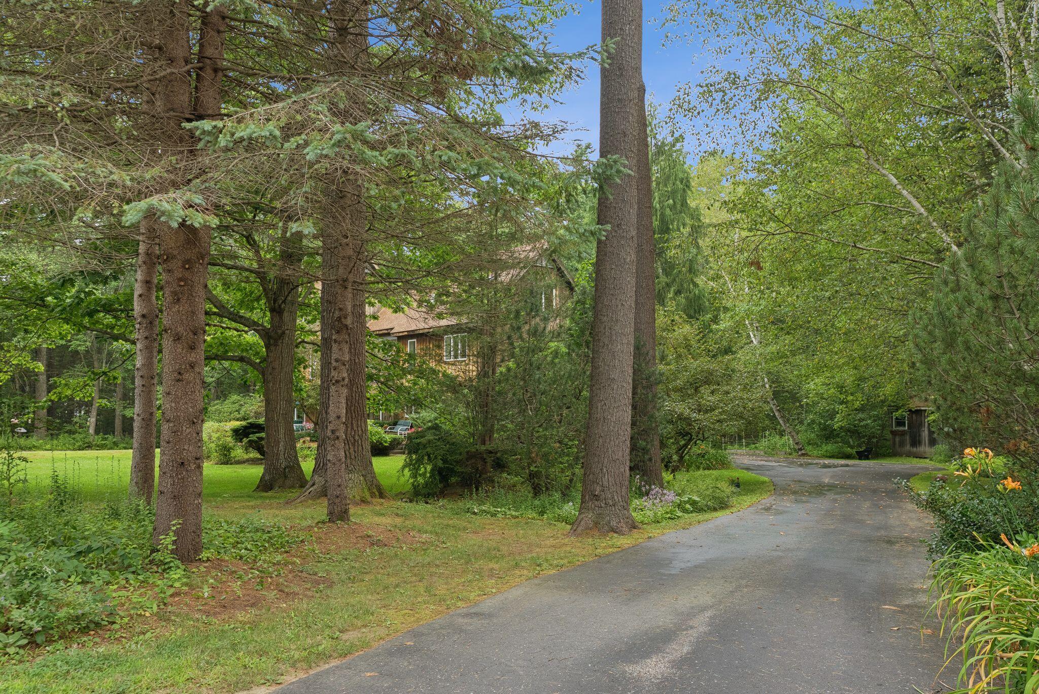 3 Landing Woods Lane