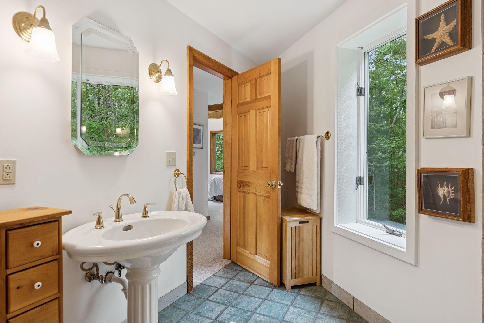 3 Landing Woods Lane