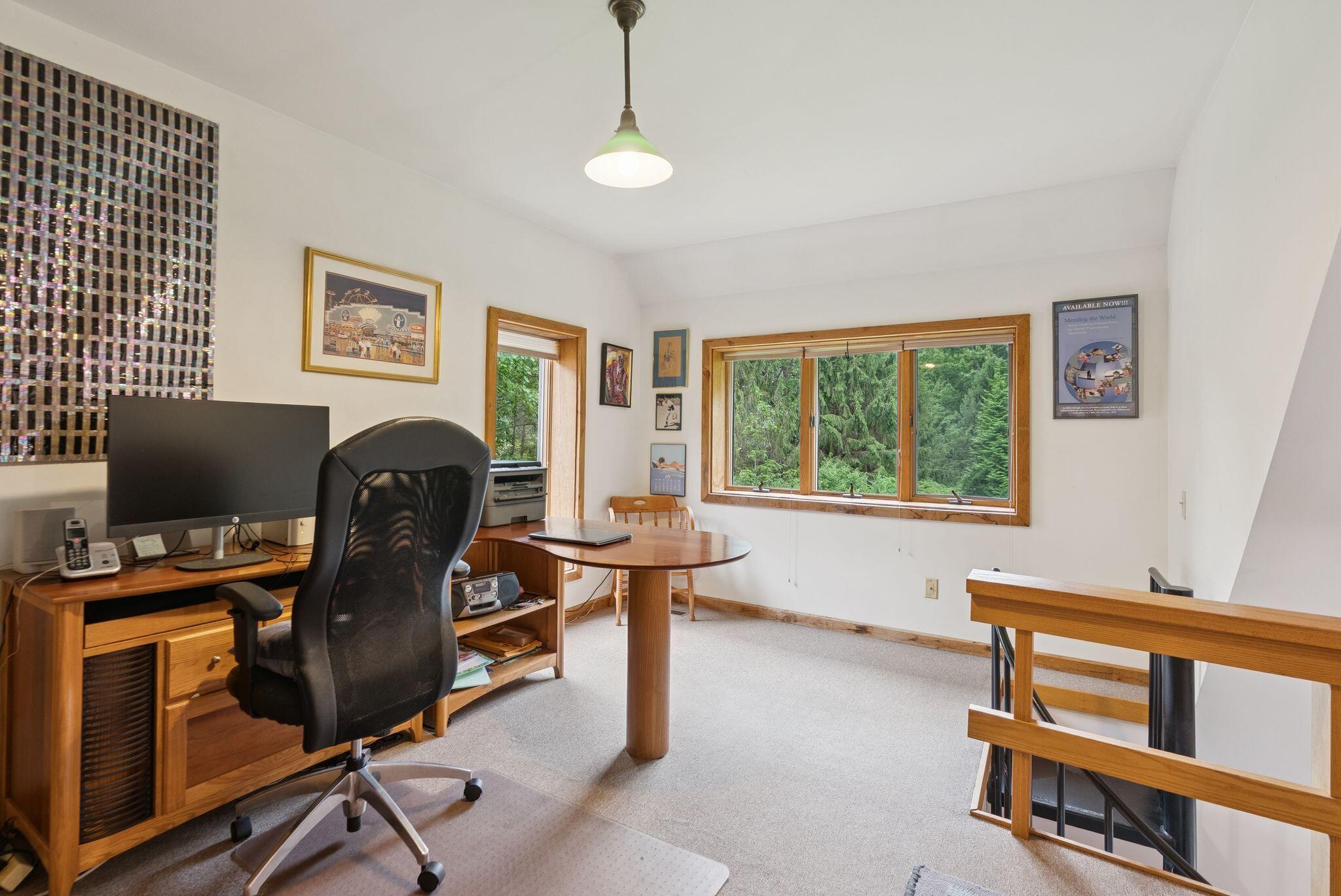 3 Landing Woods Lane