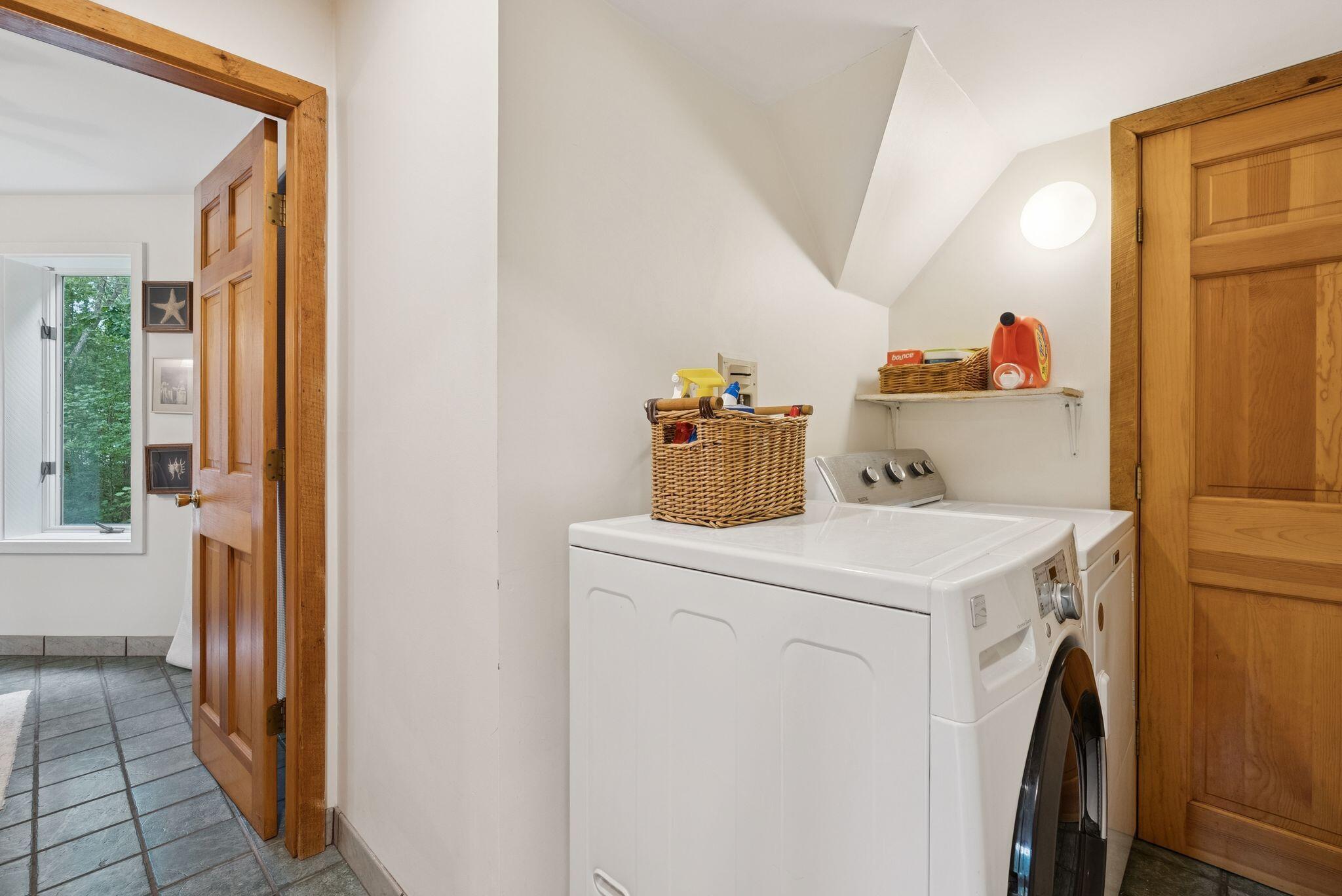 3 Landing Woods Lane