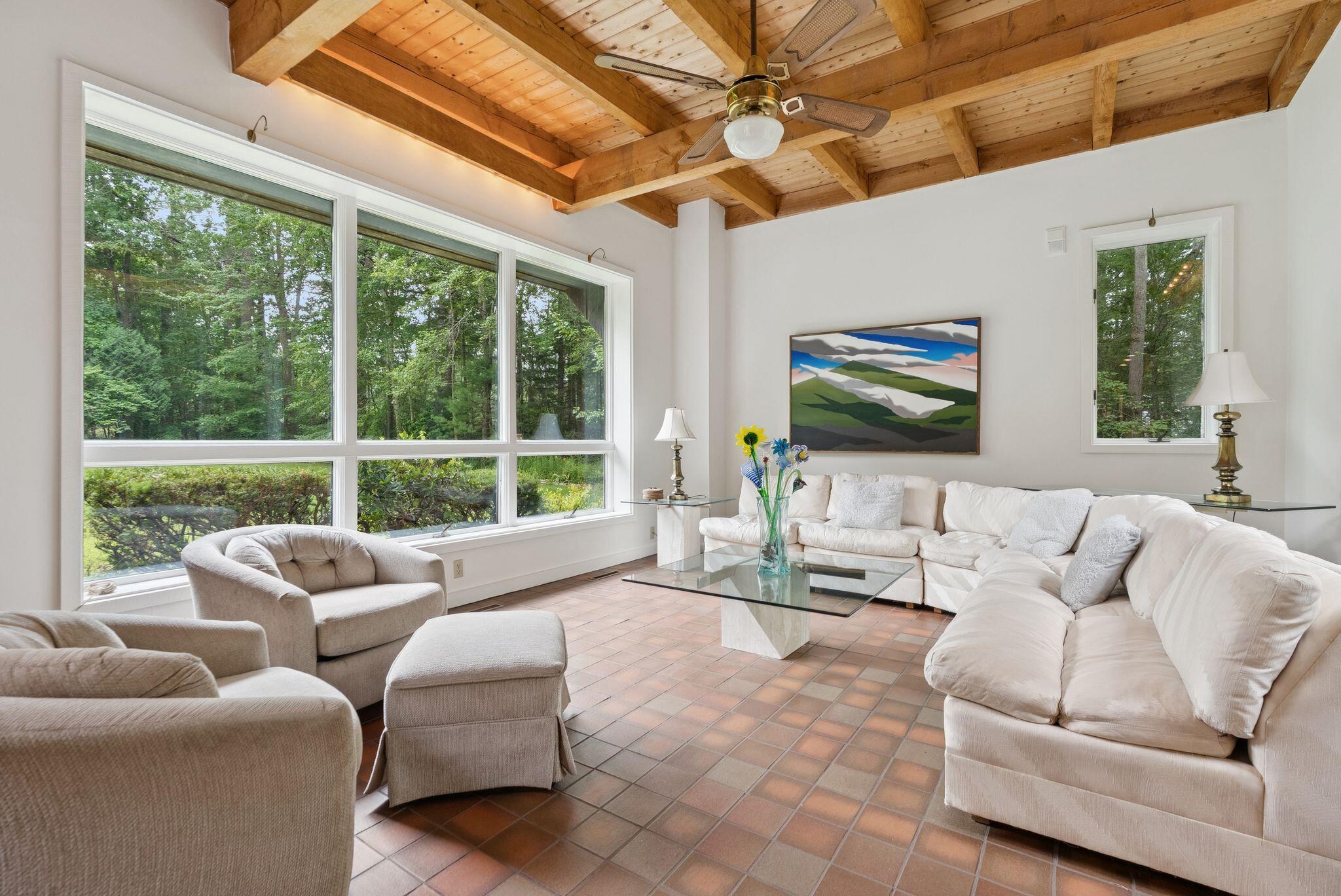 3 Landing Woods Lane