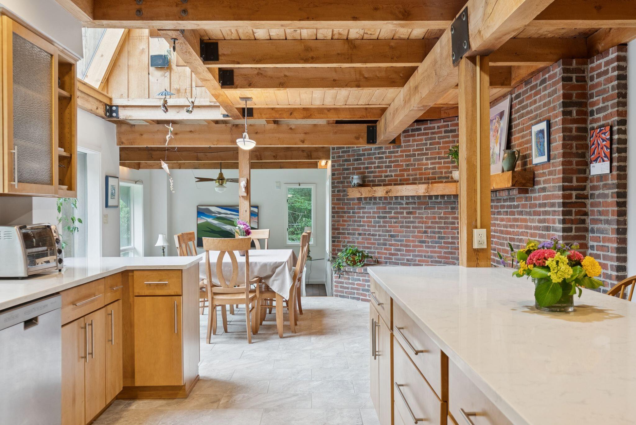 3 Landing Woods Lane