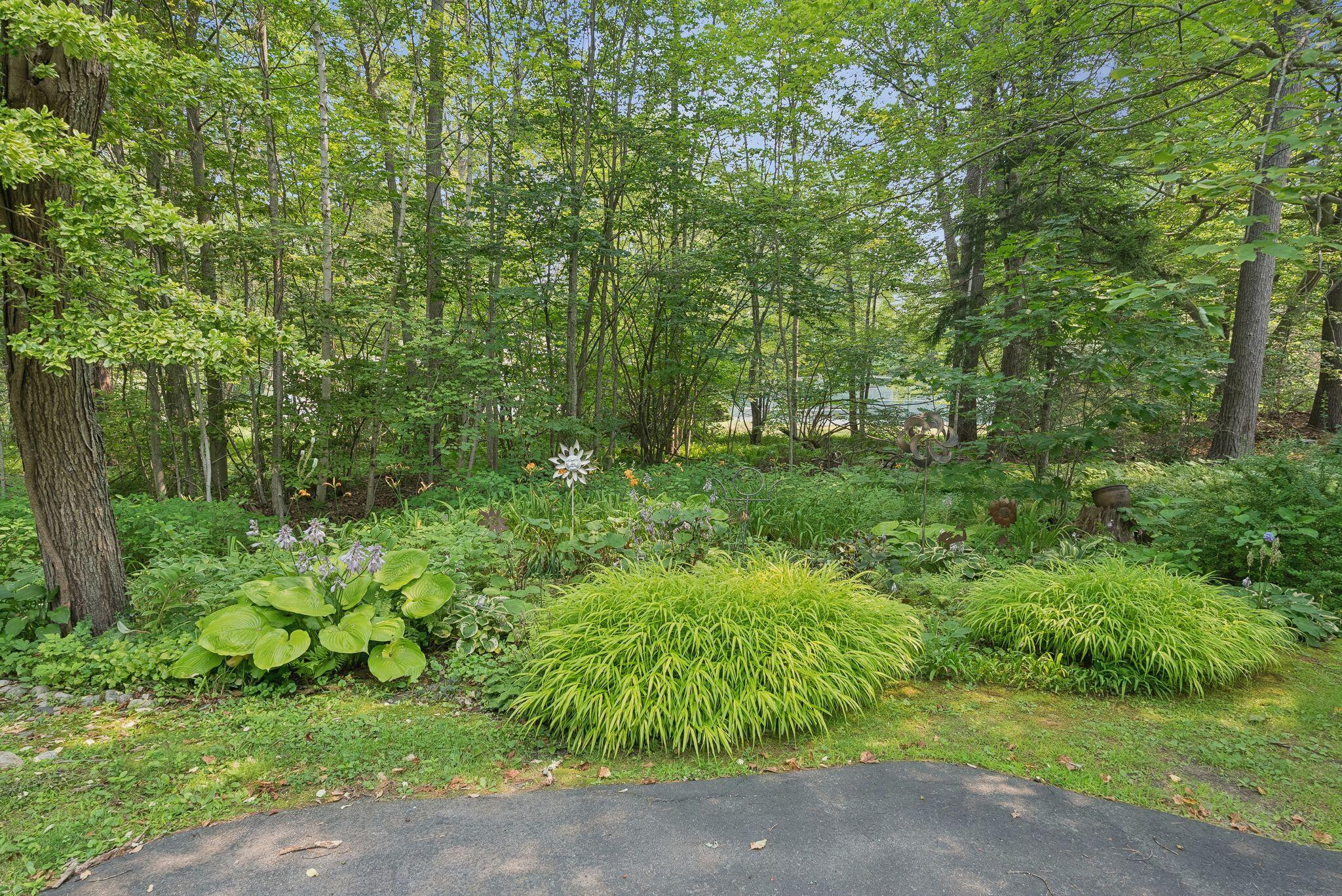 3 Landing Woods Lane