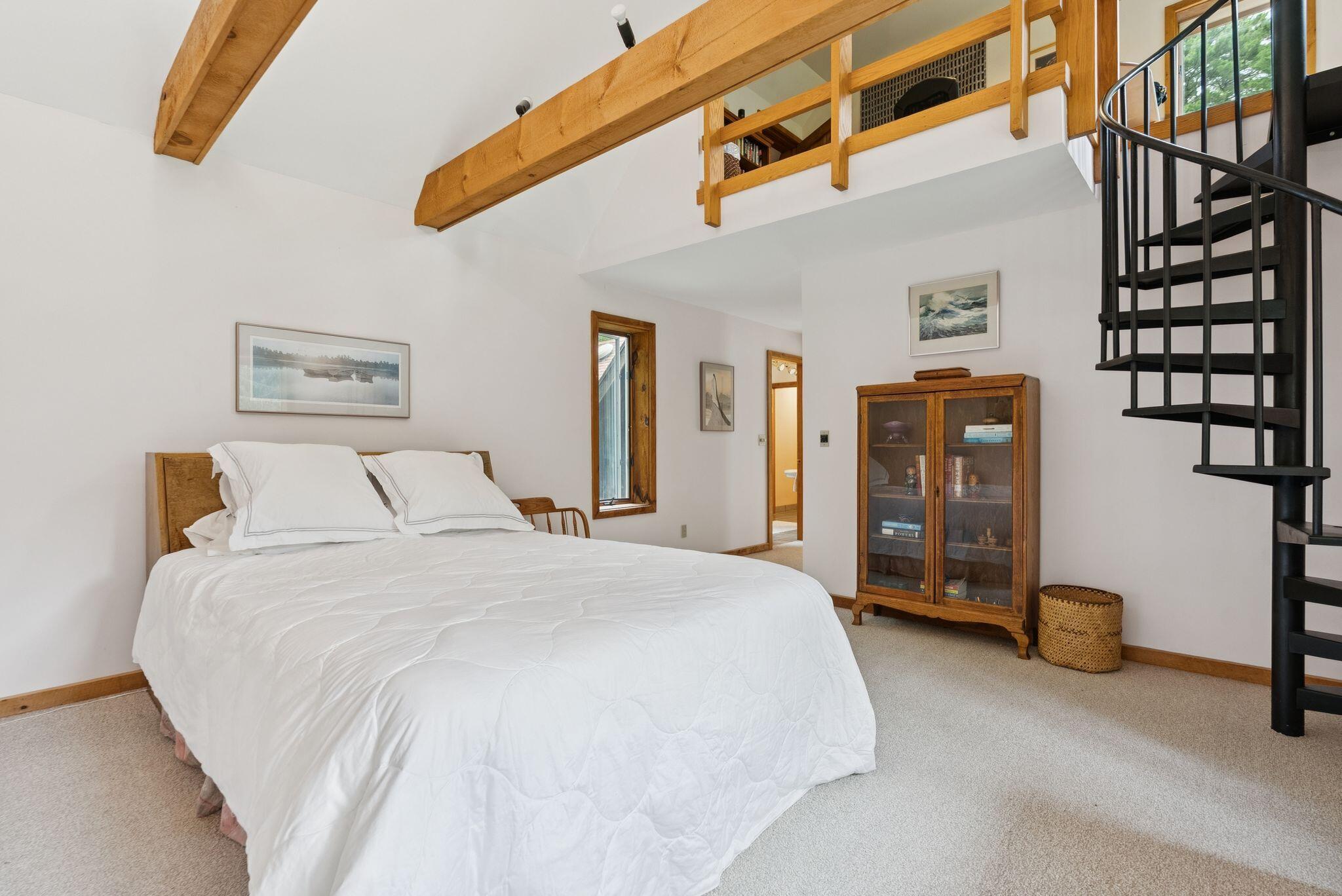 3 Landing Woods Lane