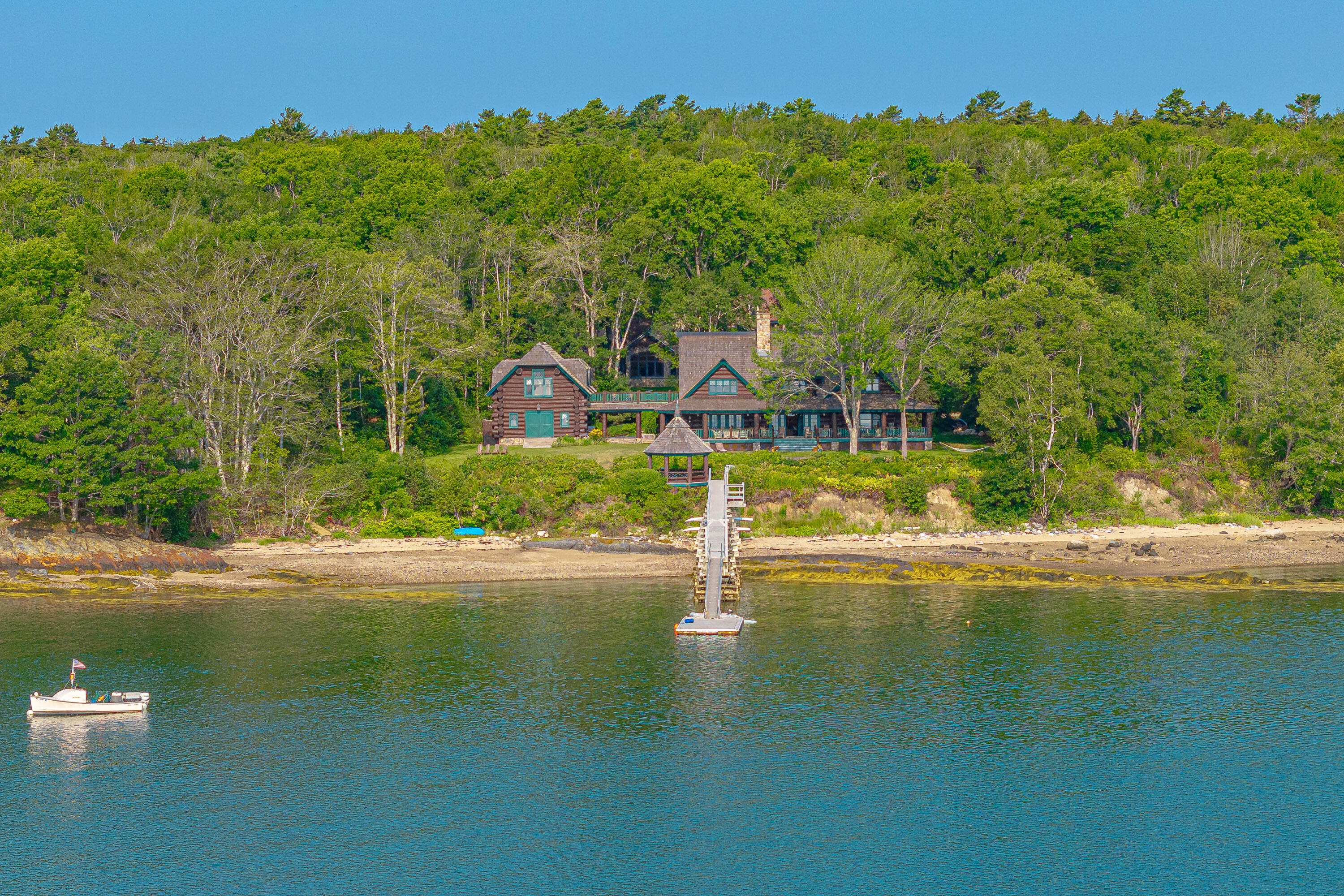 9 Central Landing Road