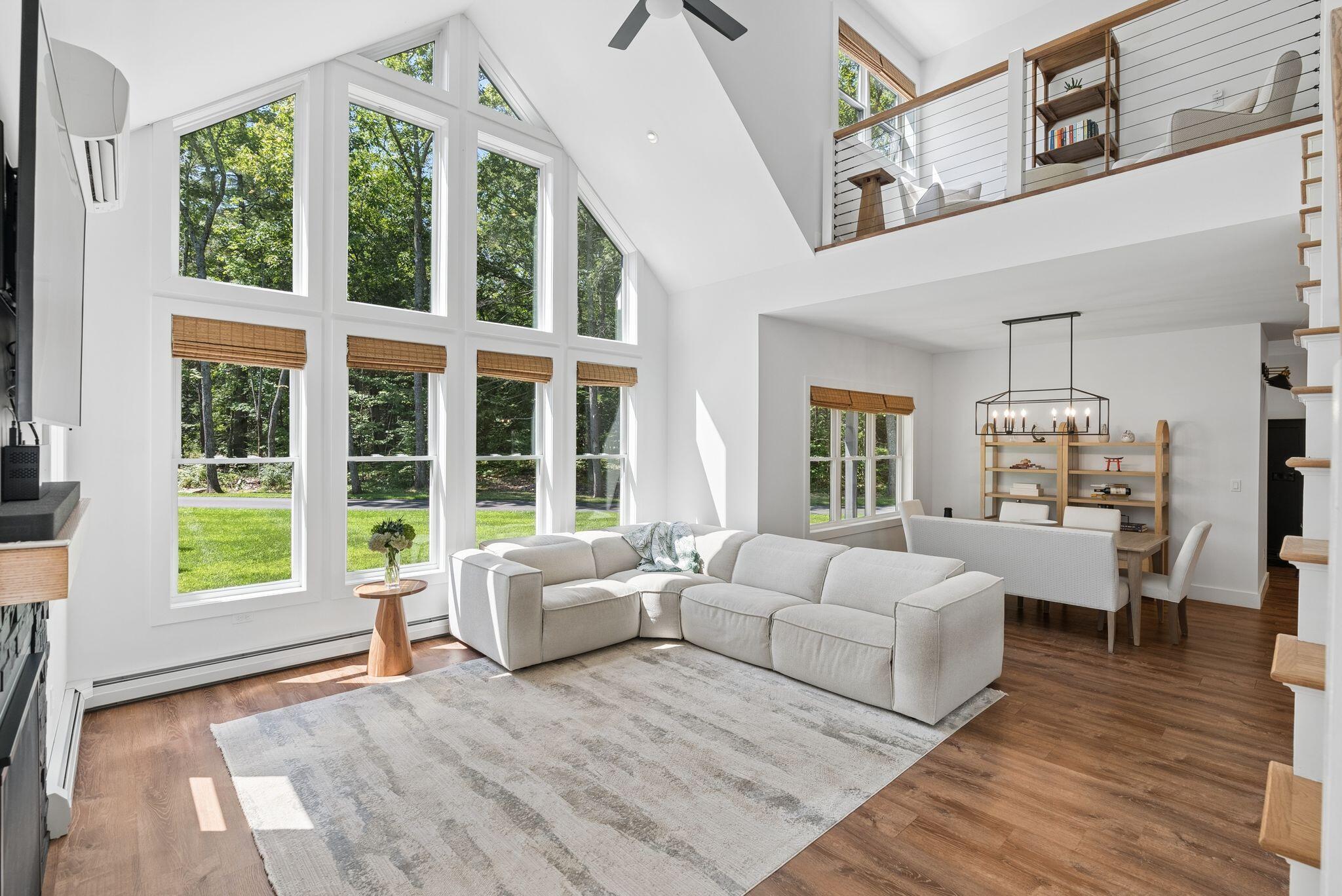 4 Red Oak Drive
