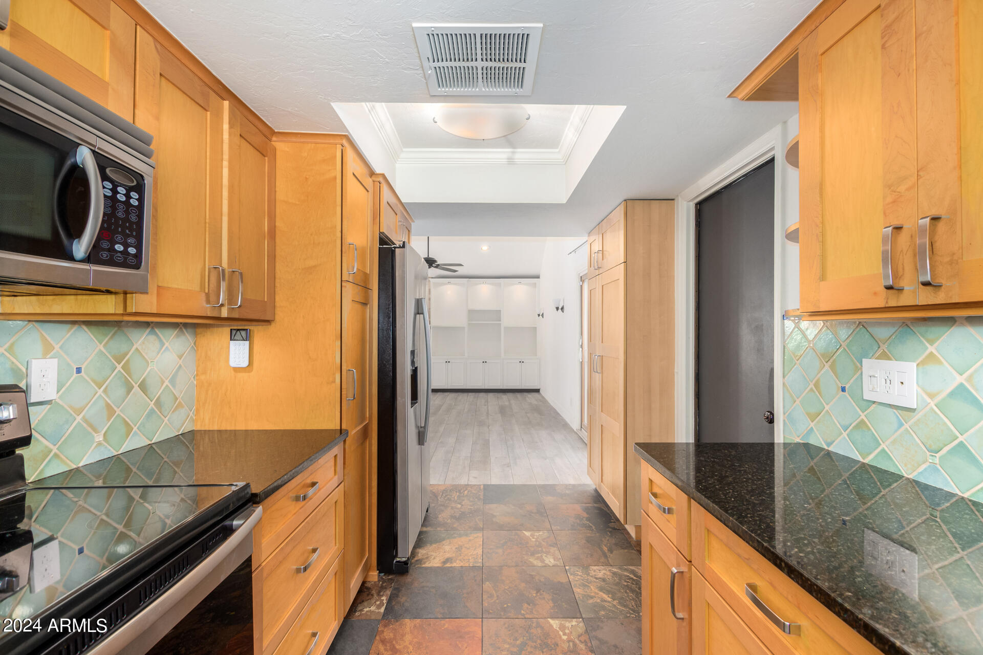 13824 N 42ND Place