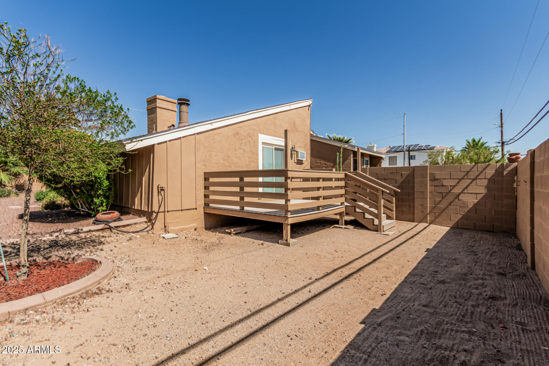 1953 E PRESIDIO Road