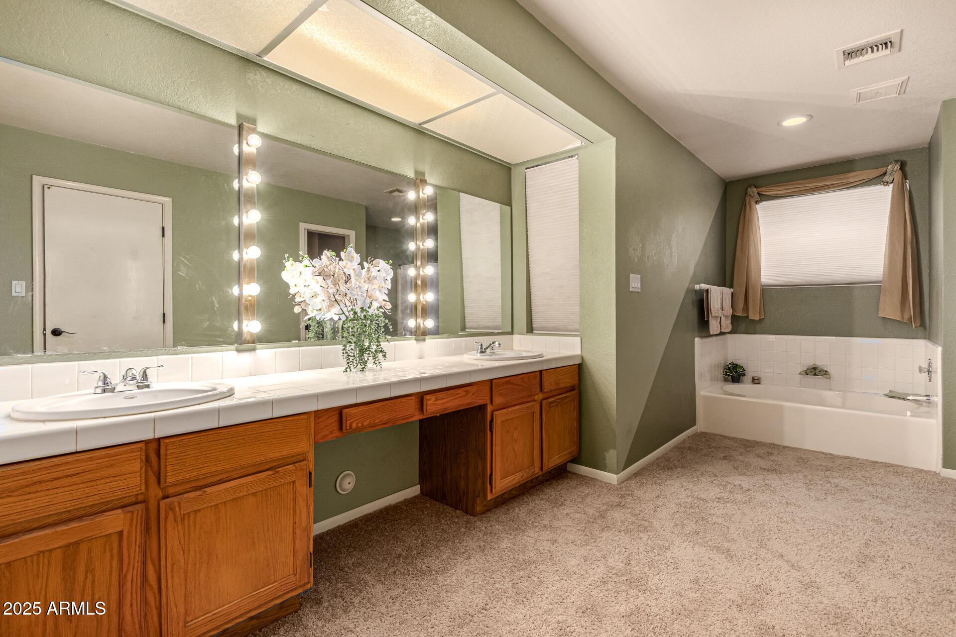 4042 W AVENIDA DEL SOL