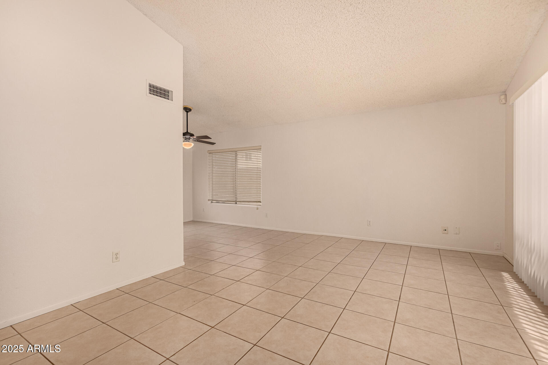 4042 W AVENIDA DEL SOL