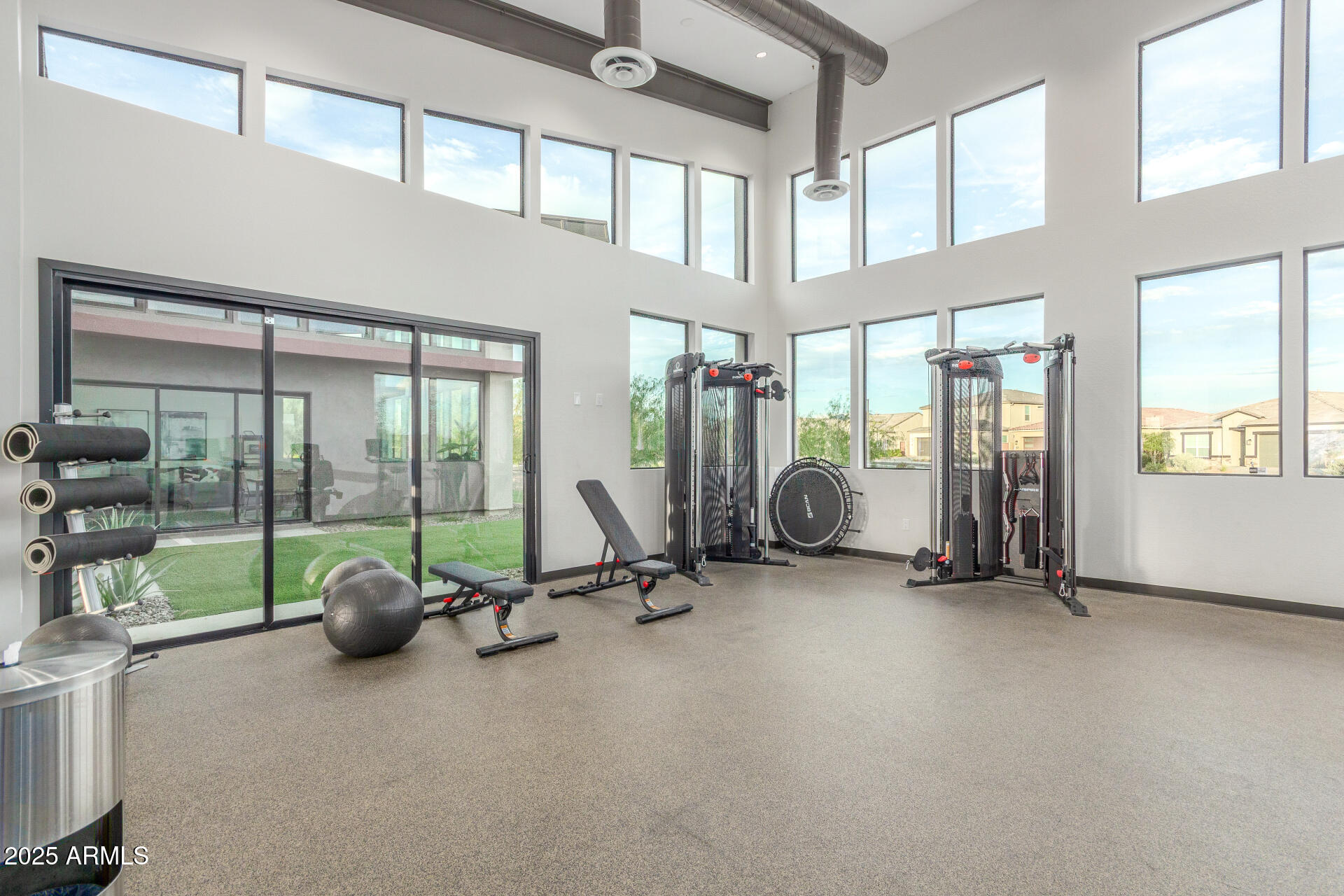 6023 E SINCLAIR Street