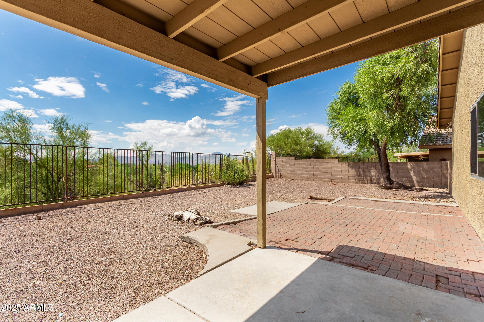 9454 N SCARLET TANAGER Lane